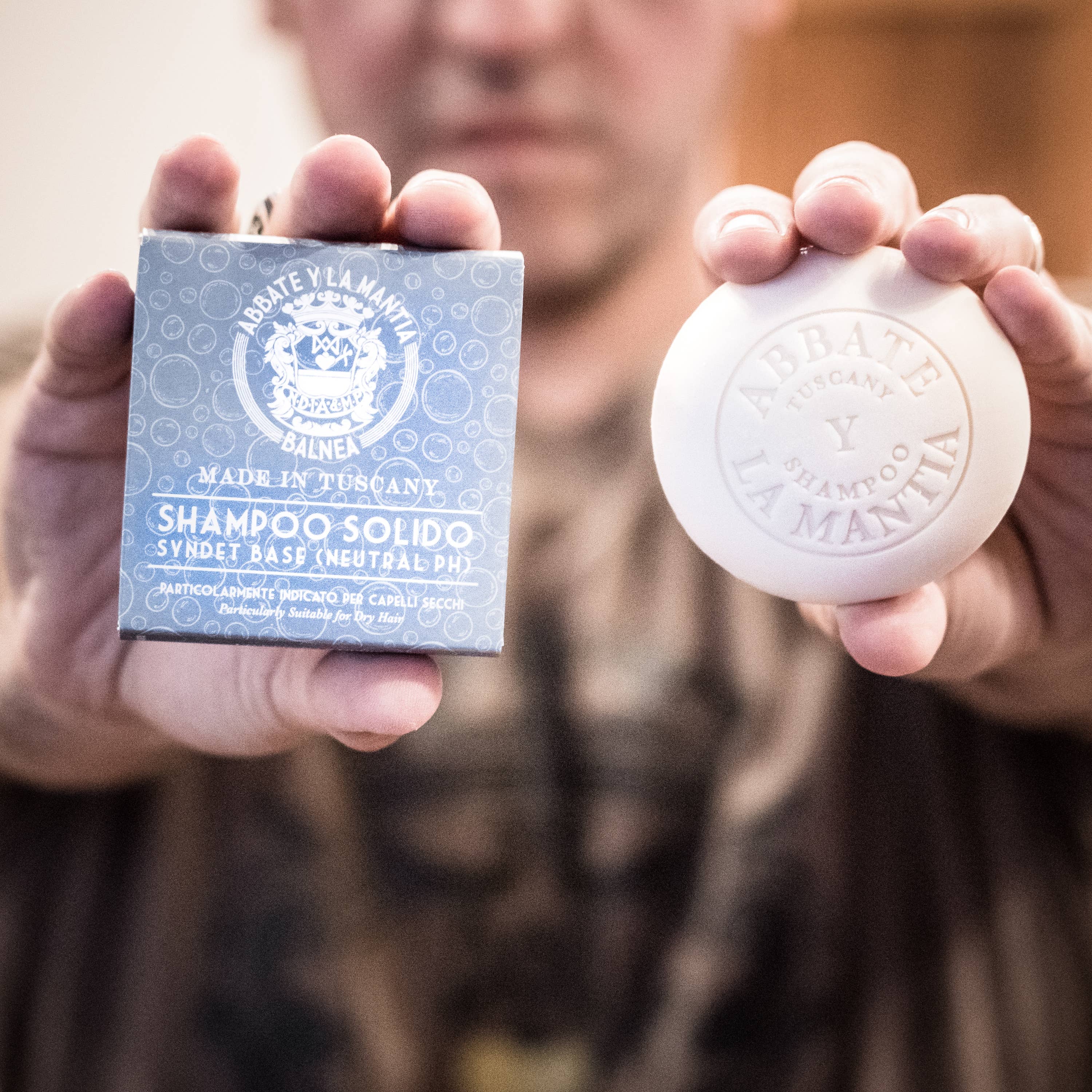 Abbate Y La Mantia - Solid Shampoo for Dry Hair | Saffron and Borage