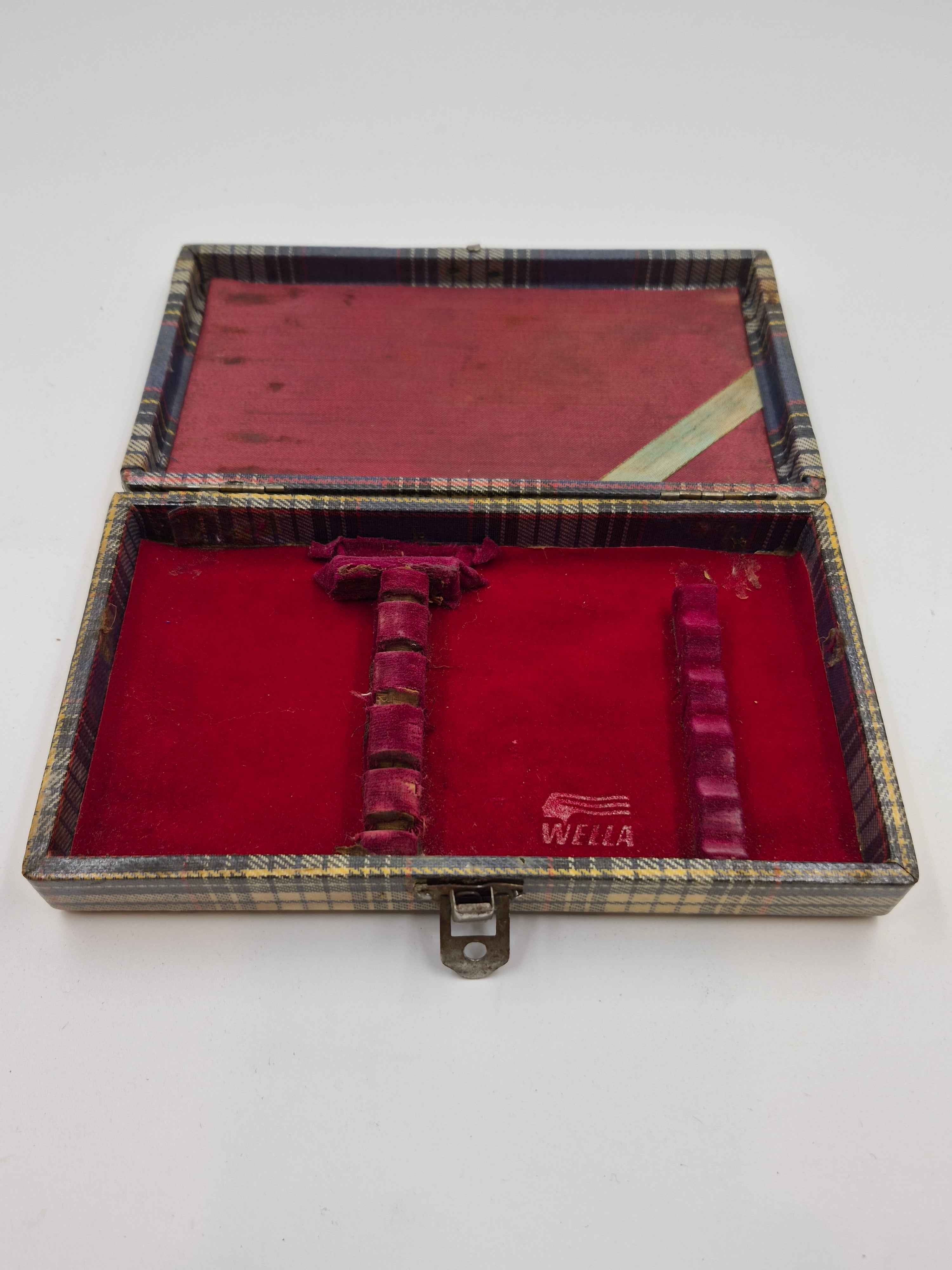 Antique Razor Case