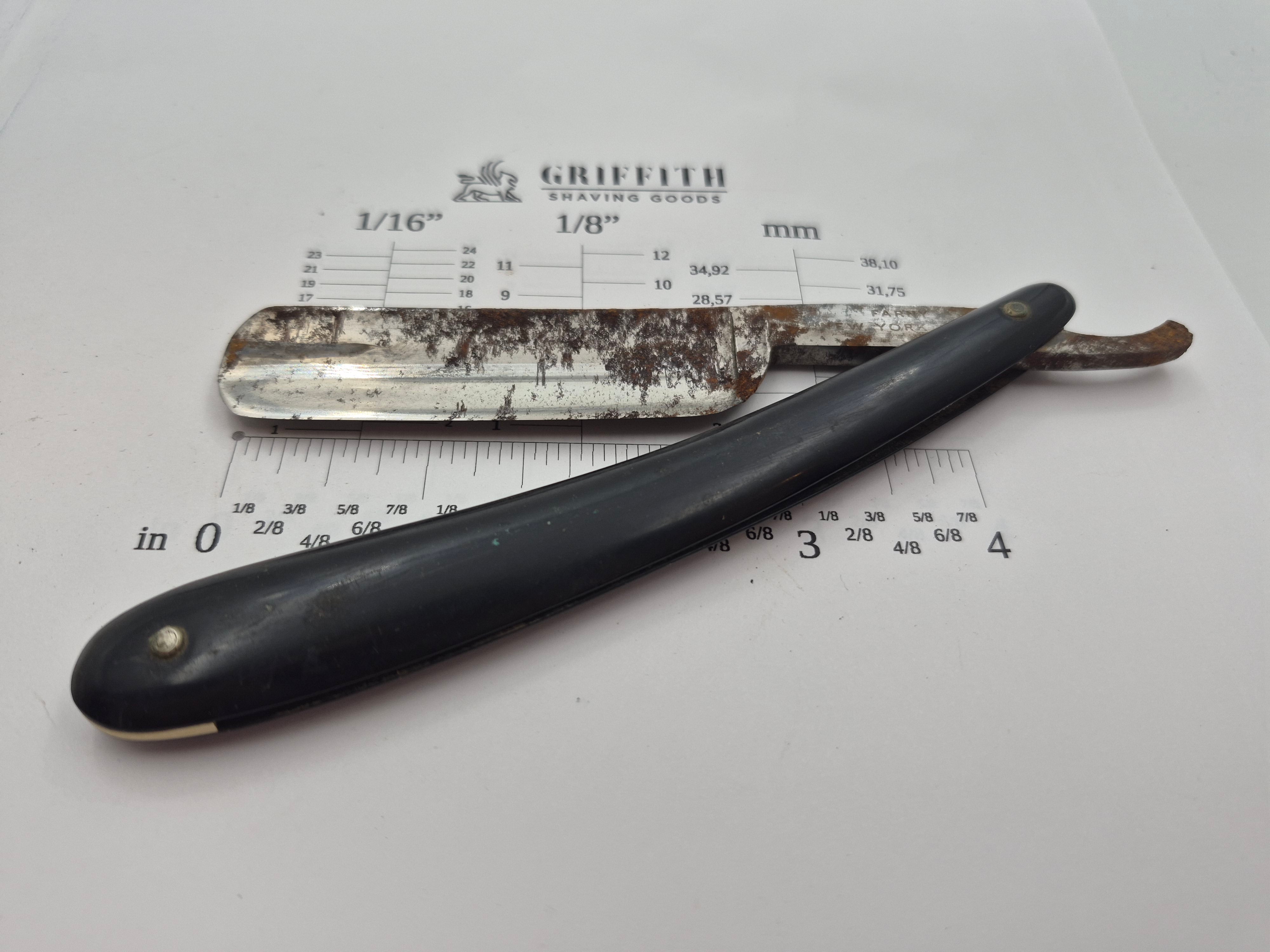 Rasoir droit vintage à restaurer