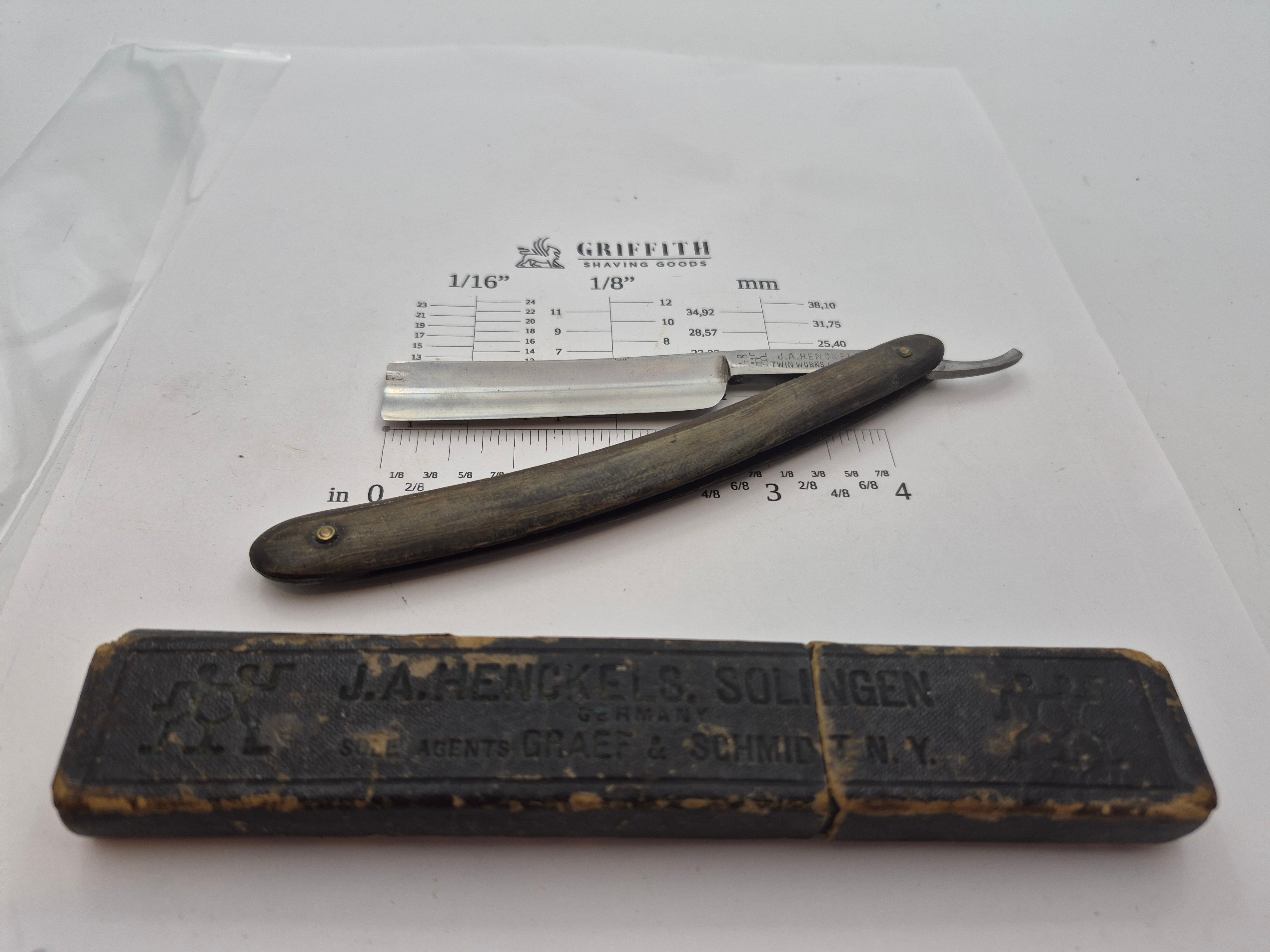 Rasoir droit vintage à restaurer