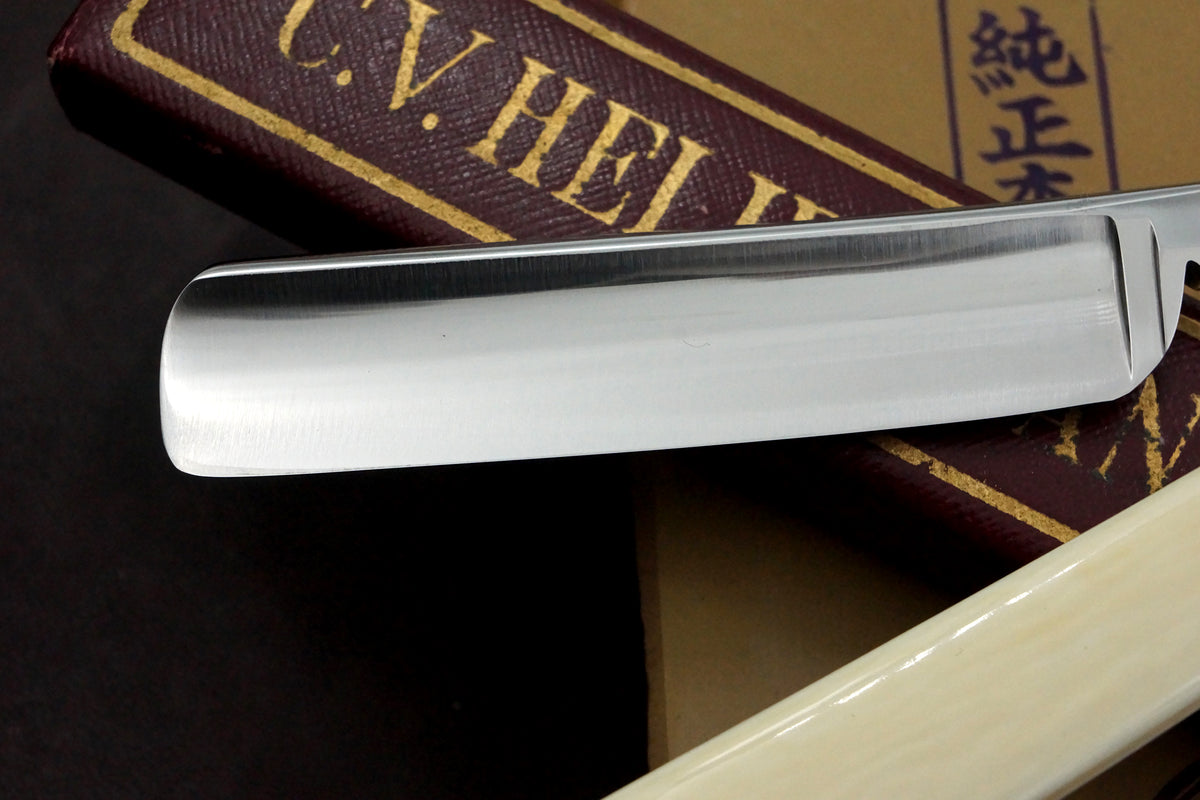 C.V. Heljestrand MK No.31 5/8 Blade -Near Pristine Ivory Scaled Eskilstuna Sweden Straight Razor - Shave Ready