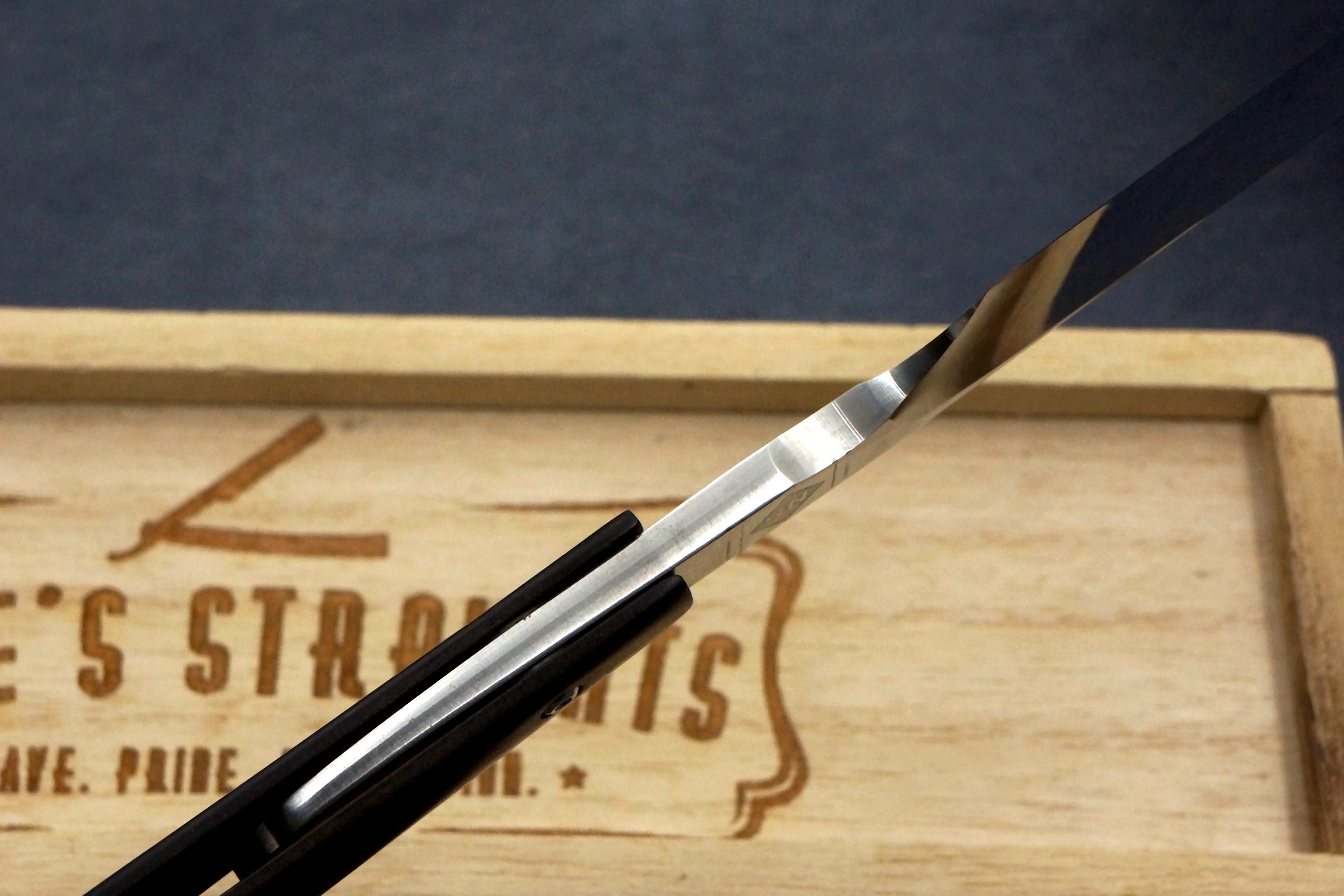 Nate's Straights 11/16 Quarter Hollow Blade with Ebony Scales - Preowned Custom Straight Razor - Shave Ready