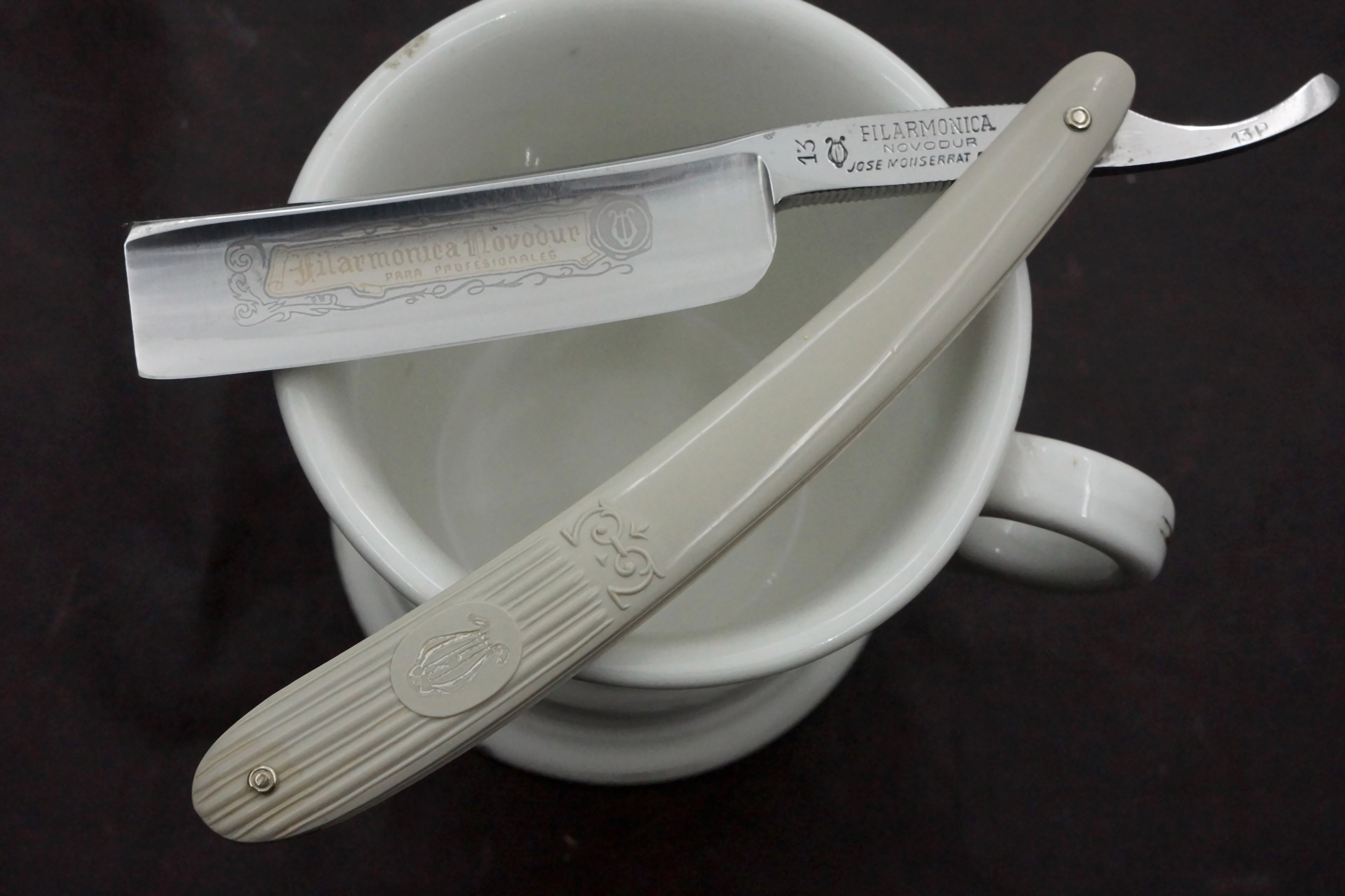 Filarmonica JMP No. 13 Novodur 13/16 Full Hollow Blade - Excellent Restored Vintage Spanish Straight Razor - Shave Ready
