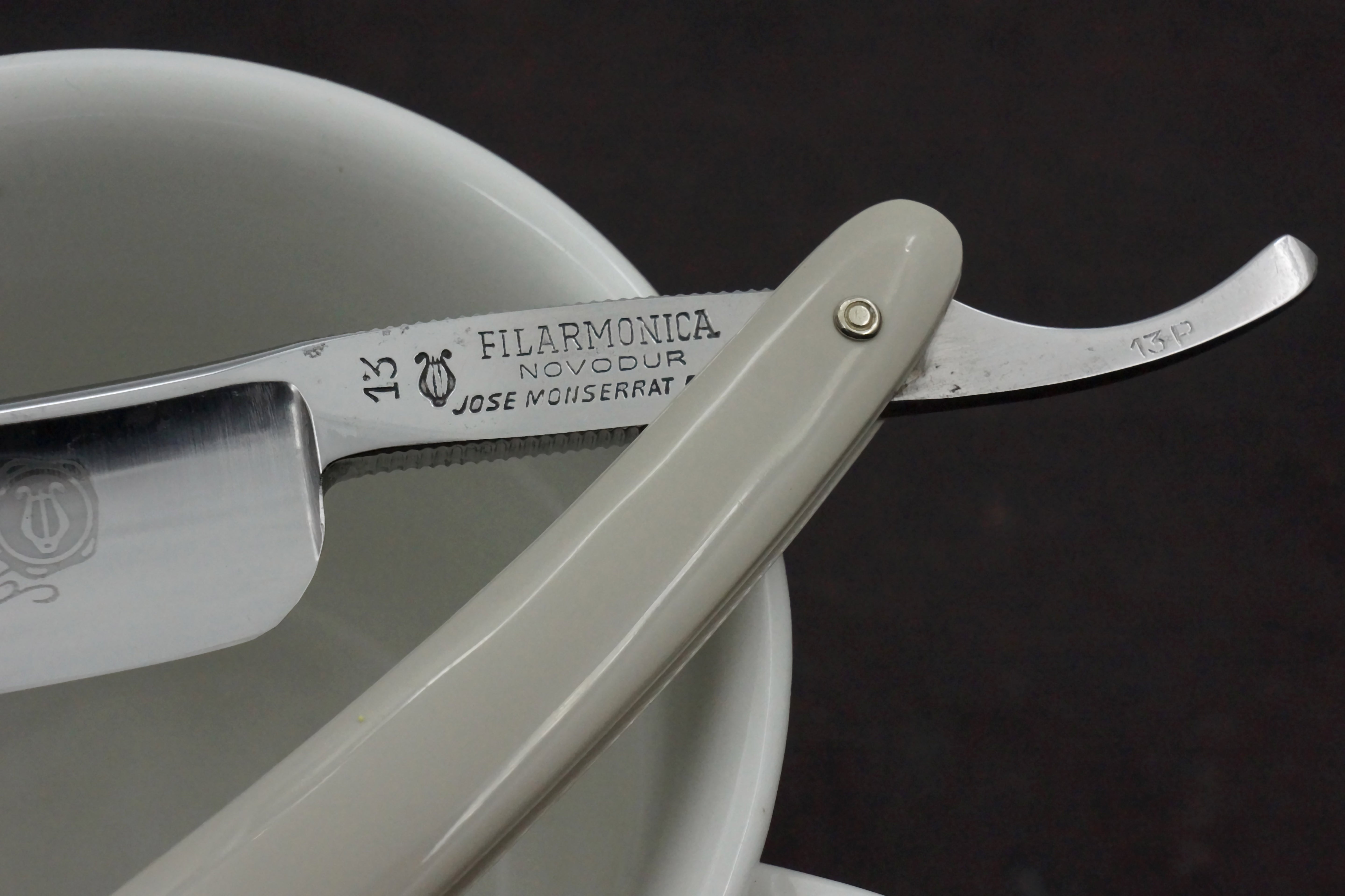 Filarmonica JMP No. 13 Novodur 13/16 Full Hollow Blade - Excellent Restored Vintage Spanish Straight Razor - Shave Ready
