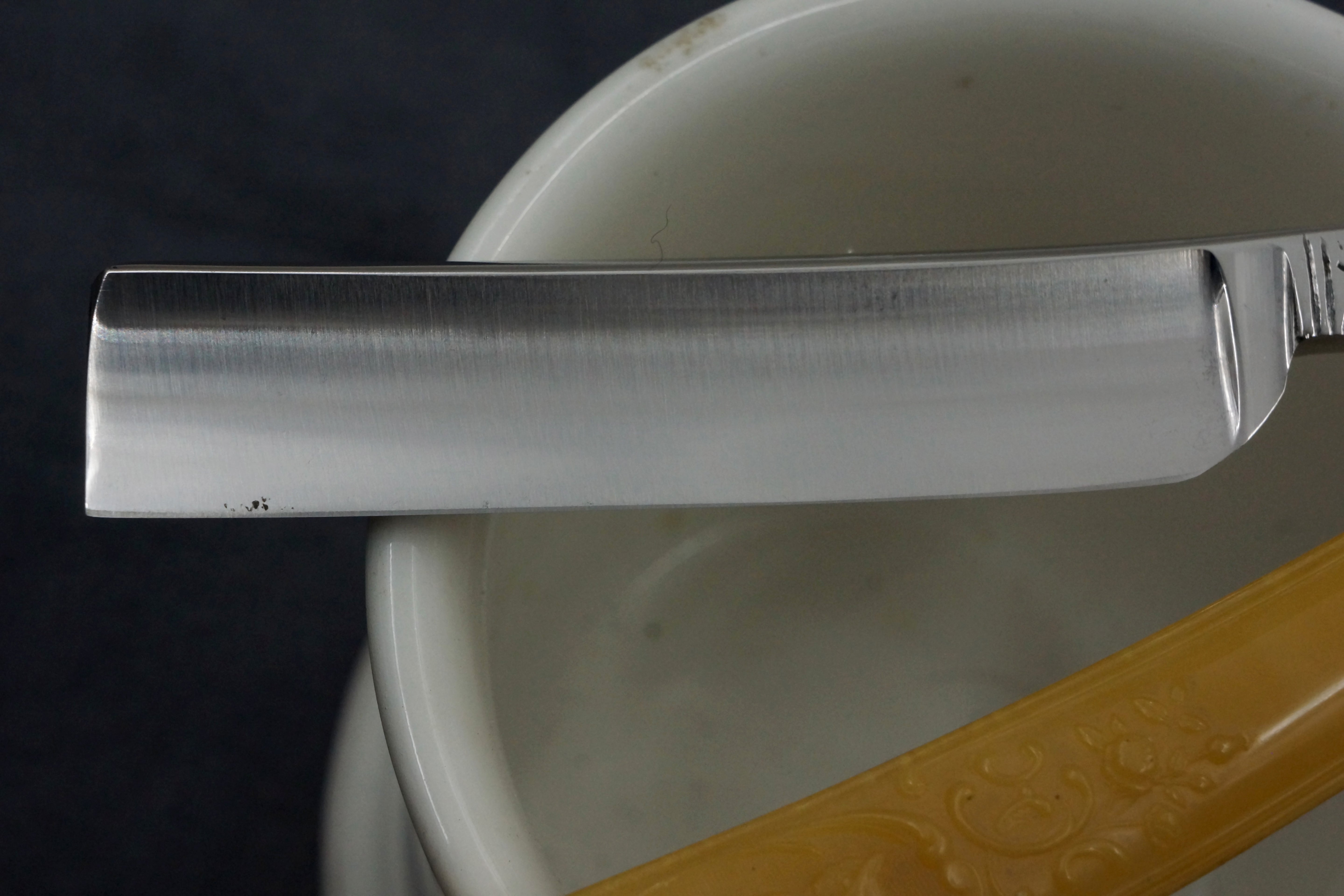 Holley Mfg. Co. - 5/8 Excellent+ Full Hollow - Vintage American Straight Razor - Shave Ready