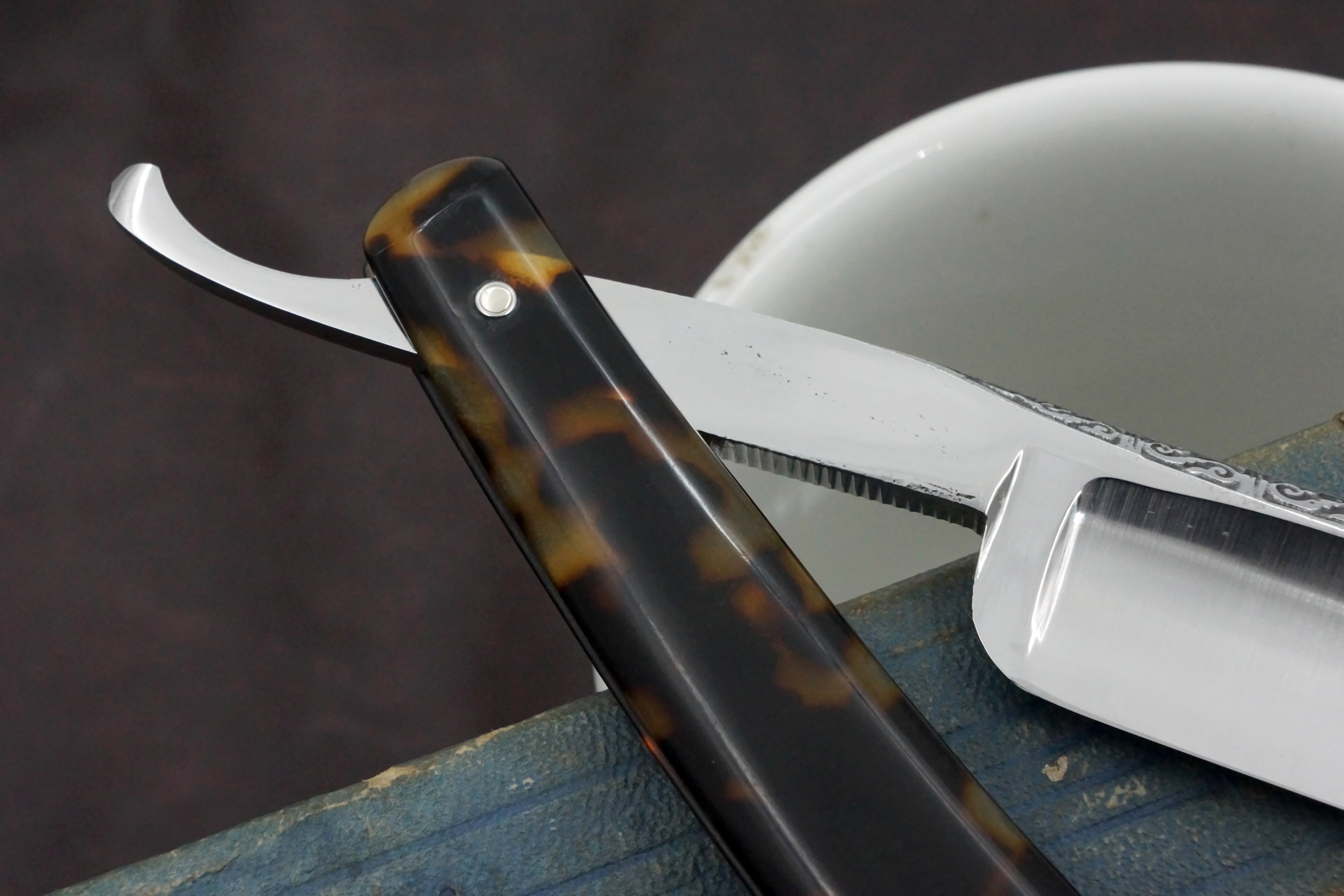 E.B. Garanti Full Hollow 13/16 Etched Blade - Excellent Restored Vintage French Straight Razor - Shave Ready