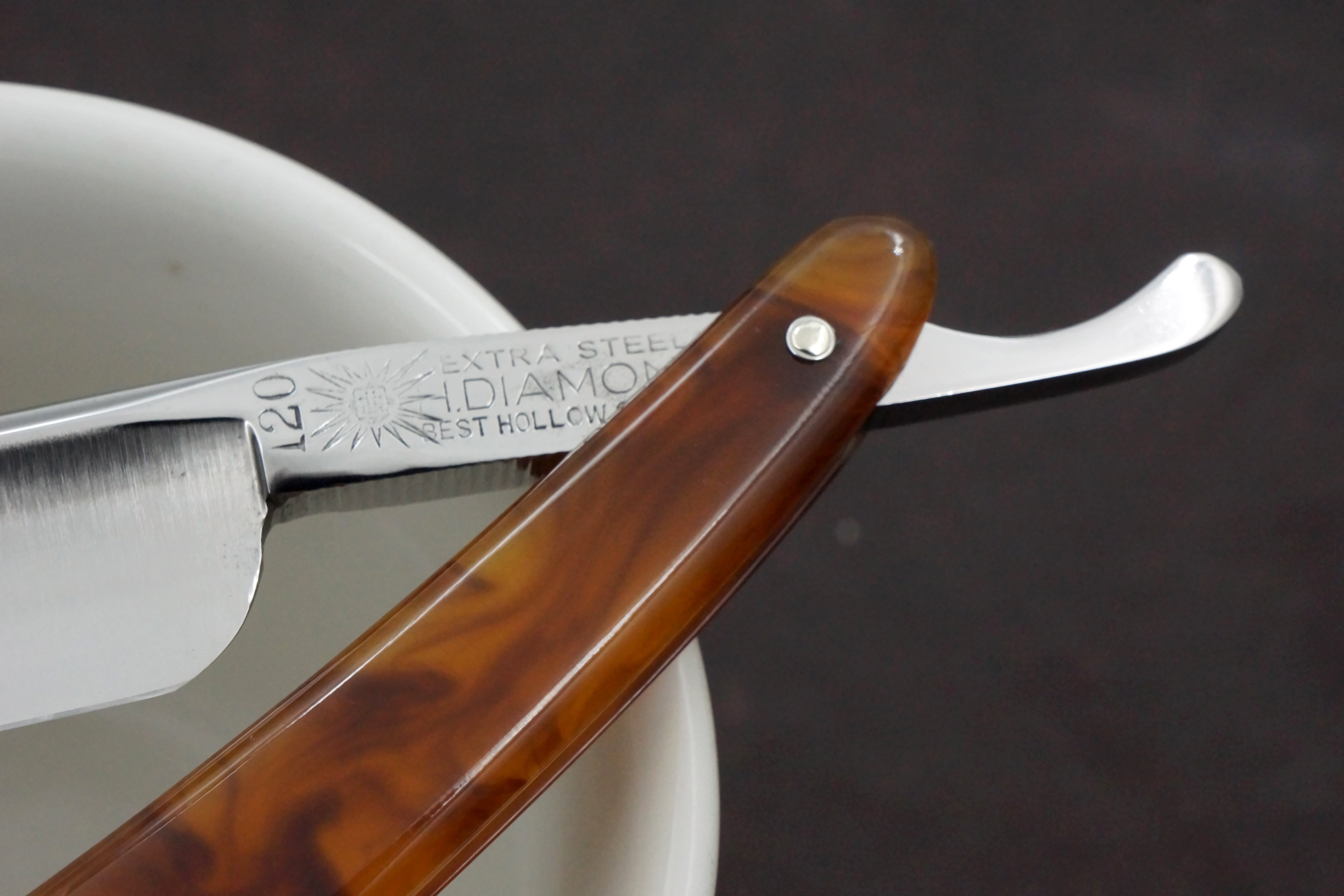 Diamond Hayashi No.120 Excellent Restored - 6/8 Quarter Hollow Japanese Straight Razor - Shave Ready