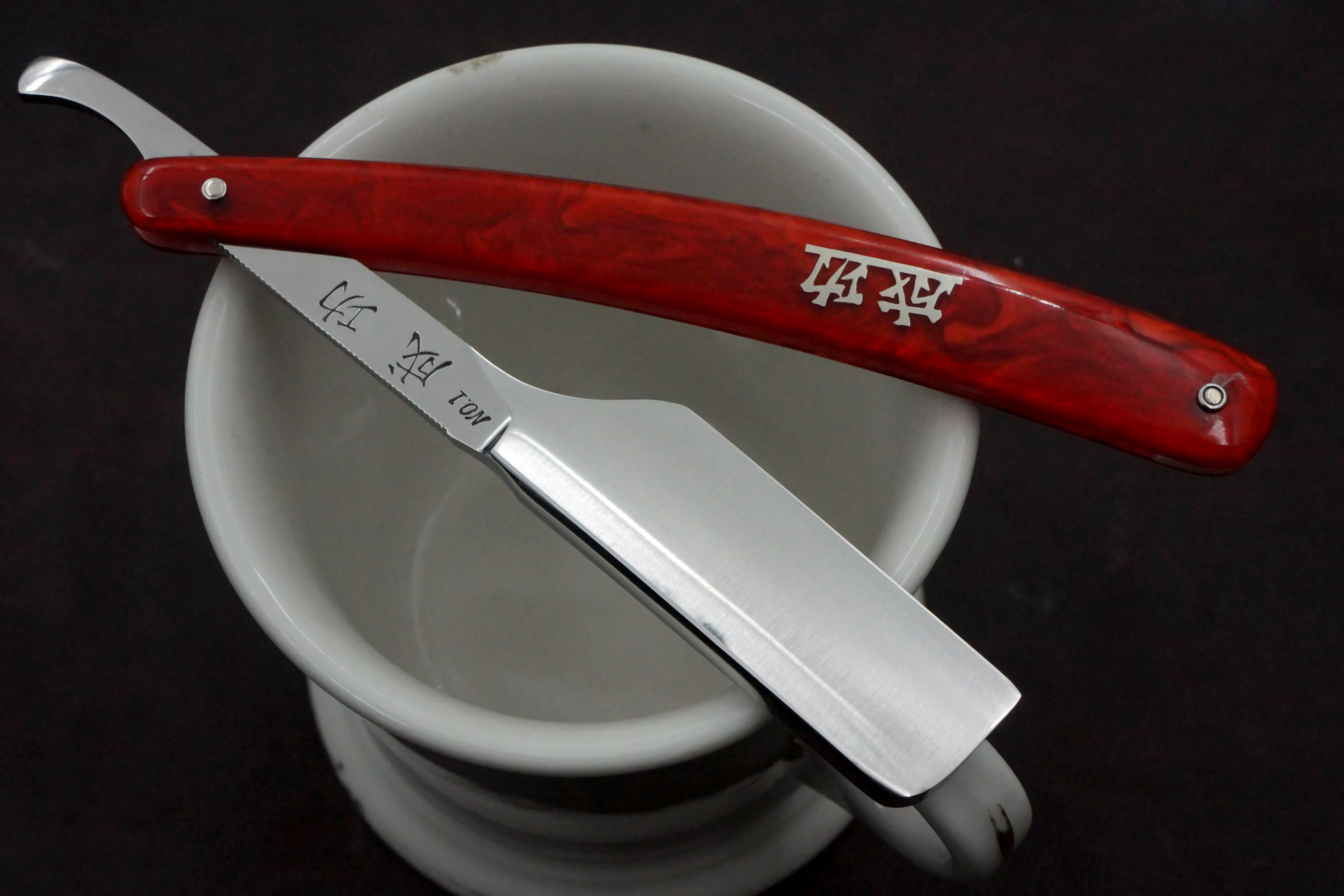 "Success" No. 1 Near Mint - 6/8 Unknown Maker Japanese Straight Razor - Shave Ready