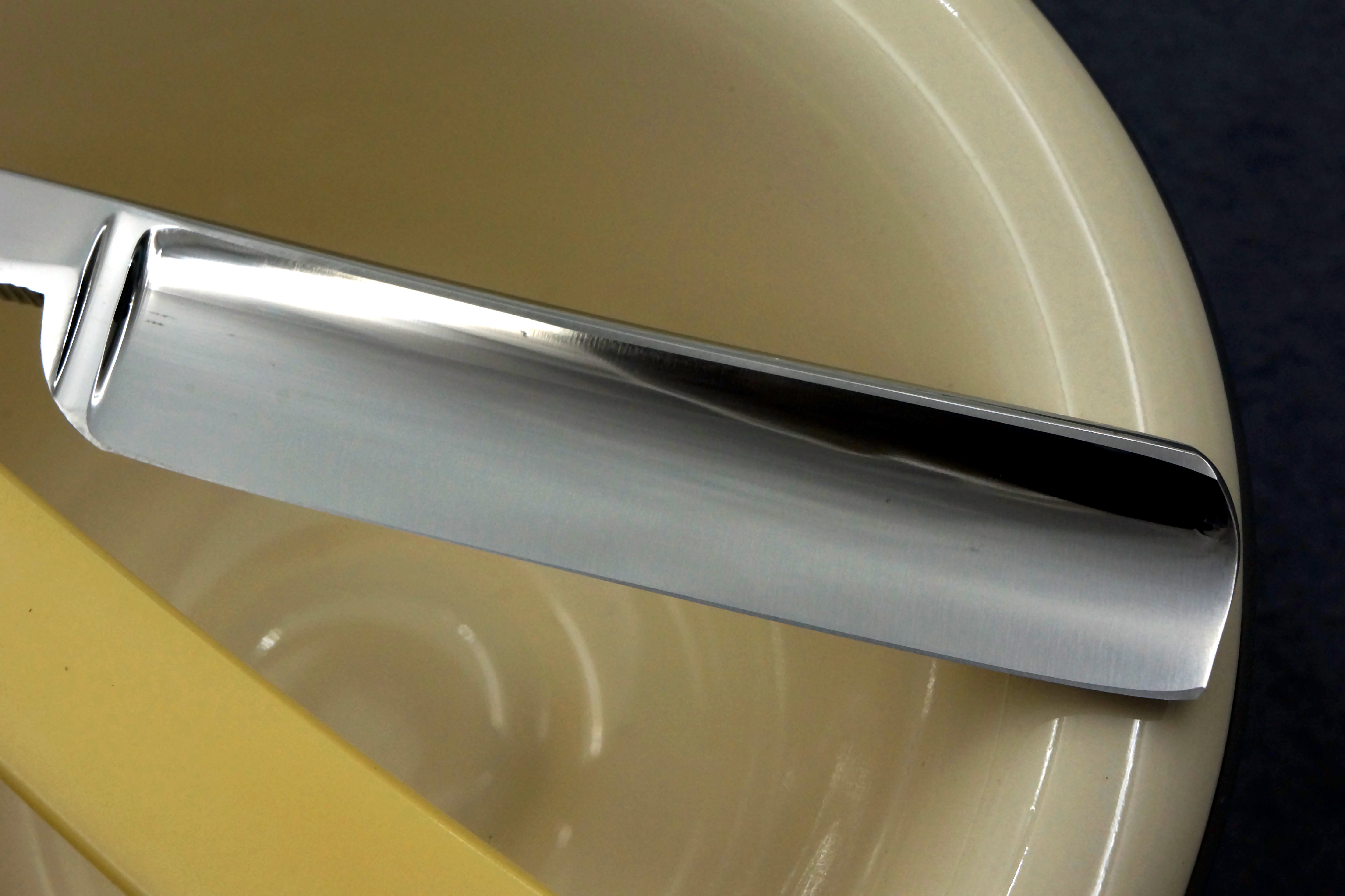 J.A. Hellberg 11/16 Blade - Excellent+ Eskilstuna Sweden Straight Razor - Shave Ready