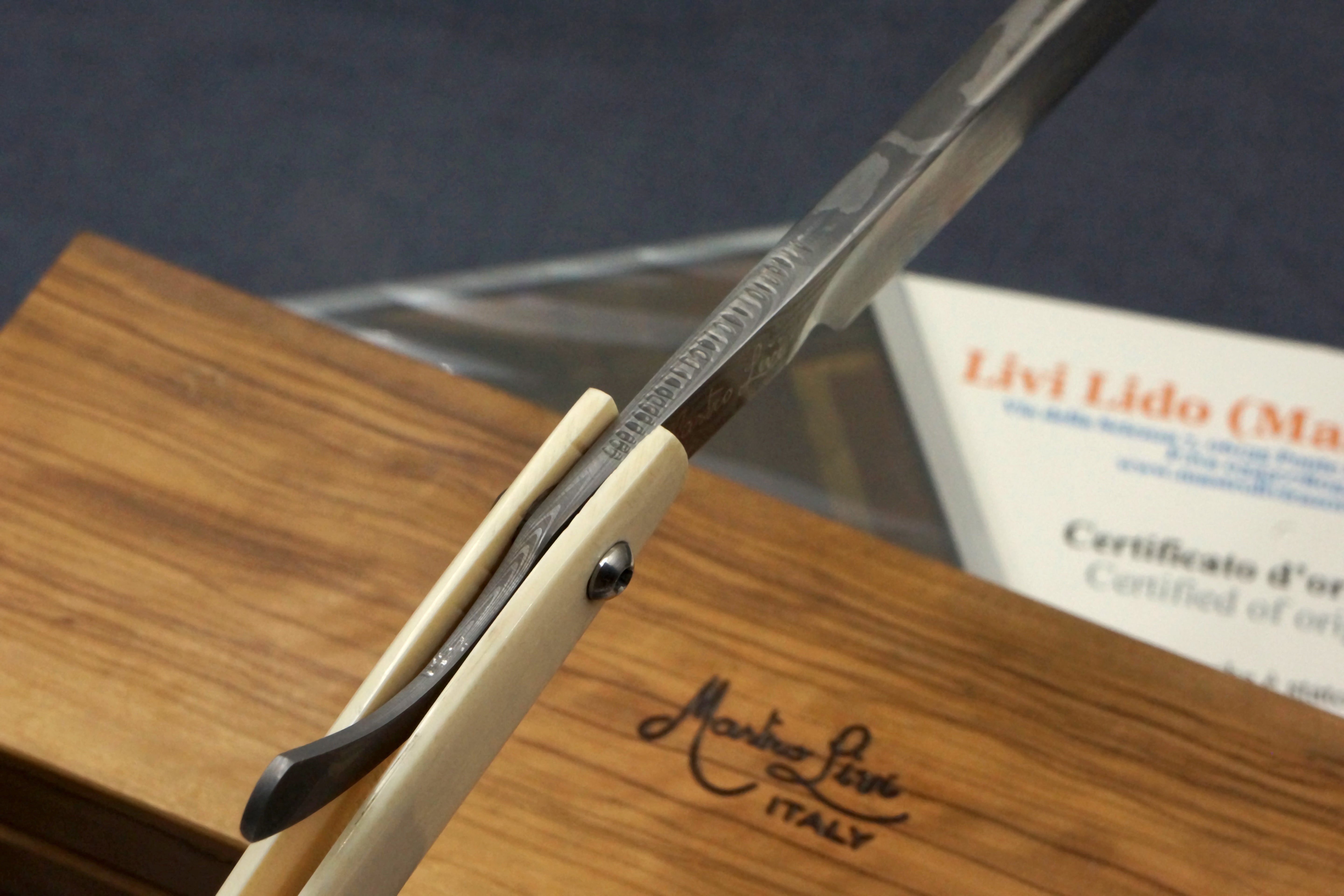 Mastro Livi Damscus 13/16 with Mammoth Ivory Scales - Preowned Custom Straight Razor - Shave Ready