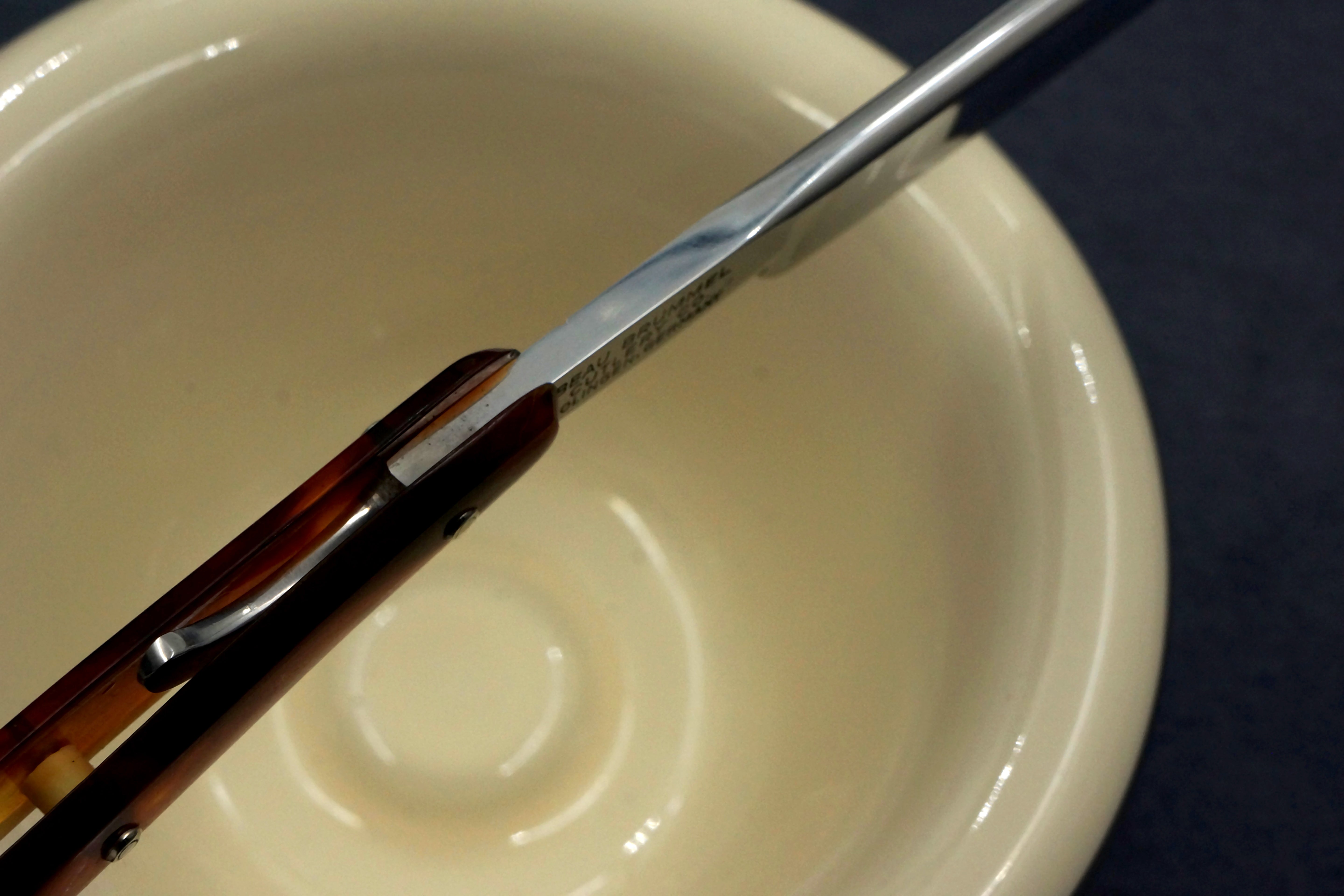 Beau Brummell No.18 11/16" Near Pristine Vintage Solingen Straight Razor - Shave Ready