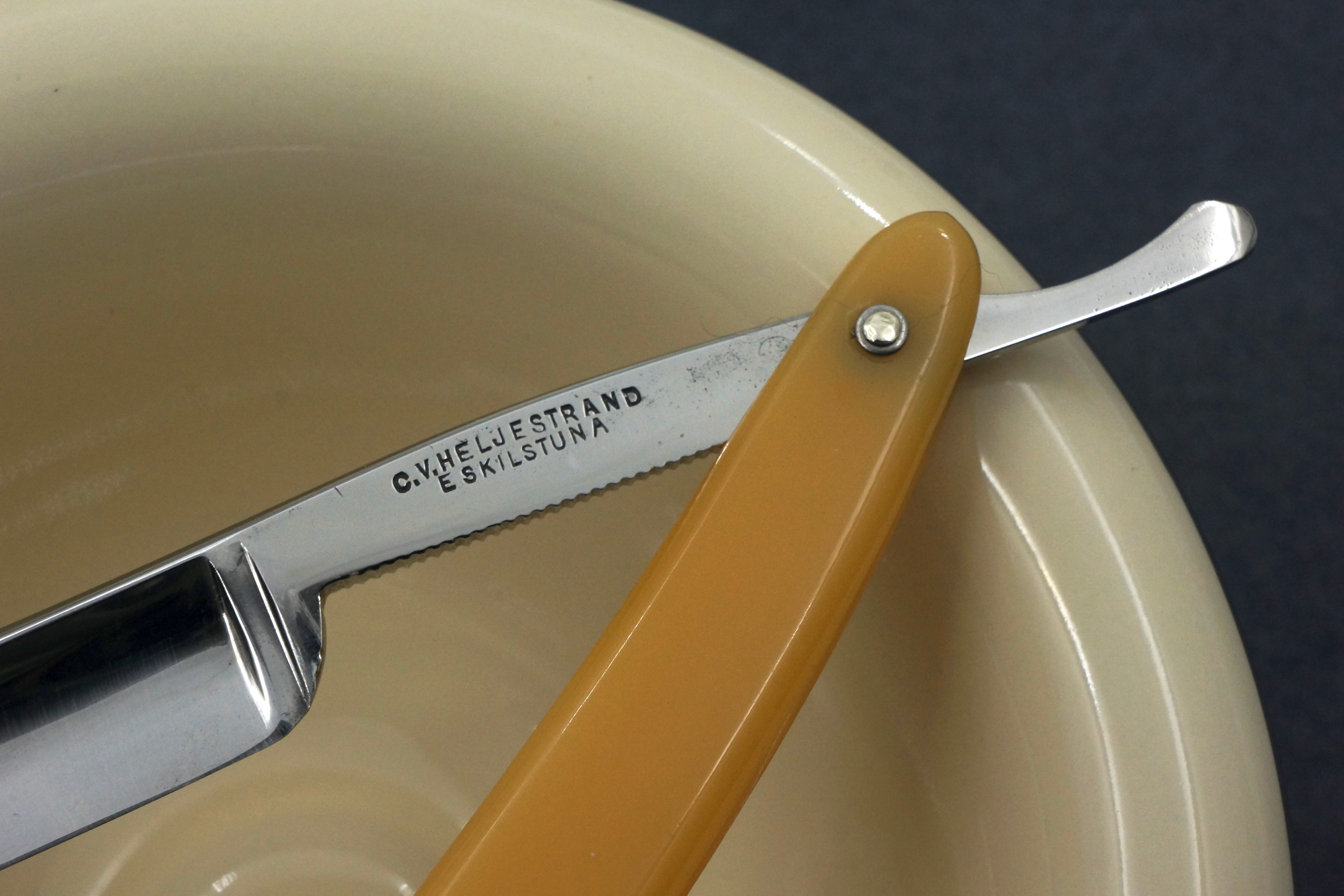 C.V. Heljestrand MK No.2 4/8 Blade - Excellent Eskilstuna Sweden Straight Razor - Shave Ready (Copy)