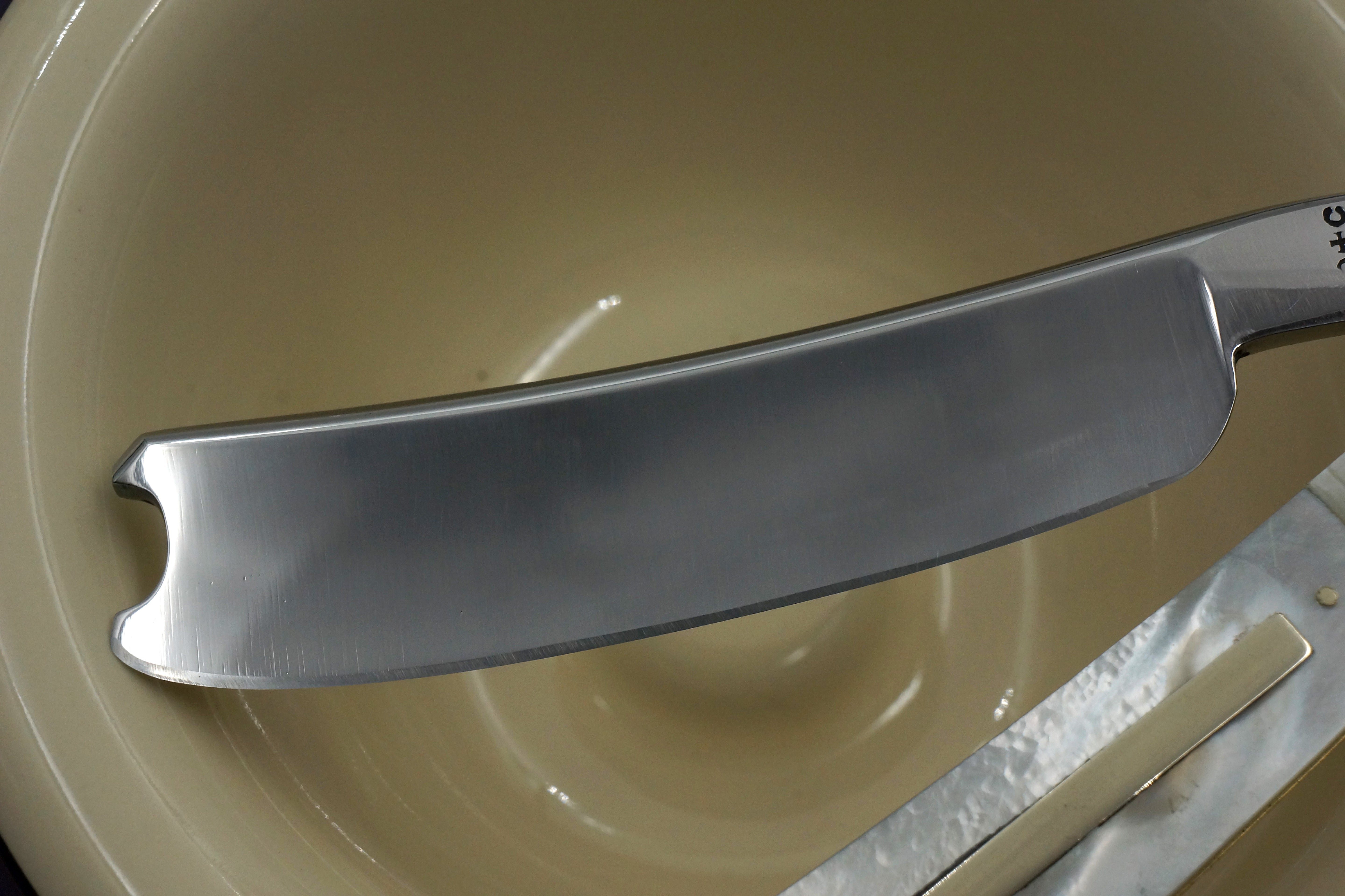 Joseph Elliot - 6/8 Blade with Mother of Pearl Scales - Fully Restored Sheffield Straight Razor - Shave Ready