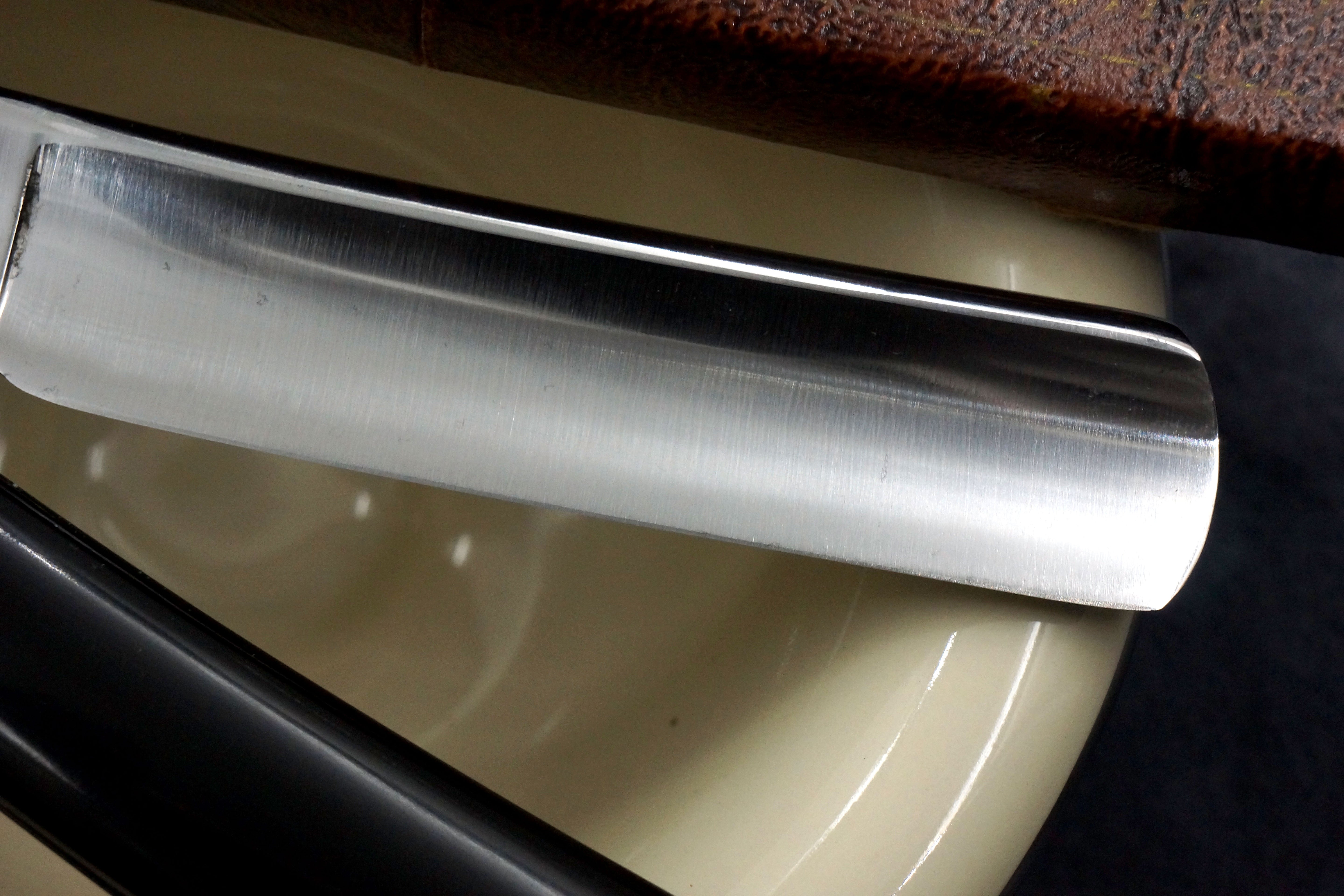 Thiers Issard No. 641 Dandy Luxe 11/16 Full Hollow - Restored Vintage French Straight Razor - Shave Ready