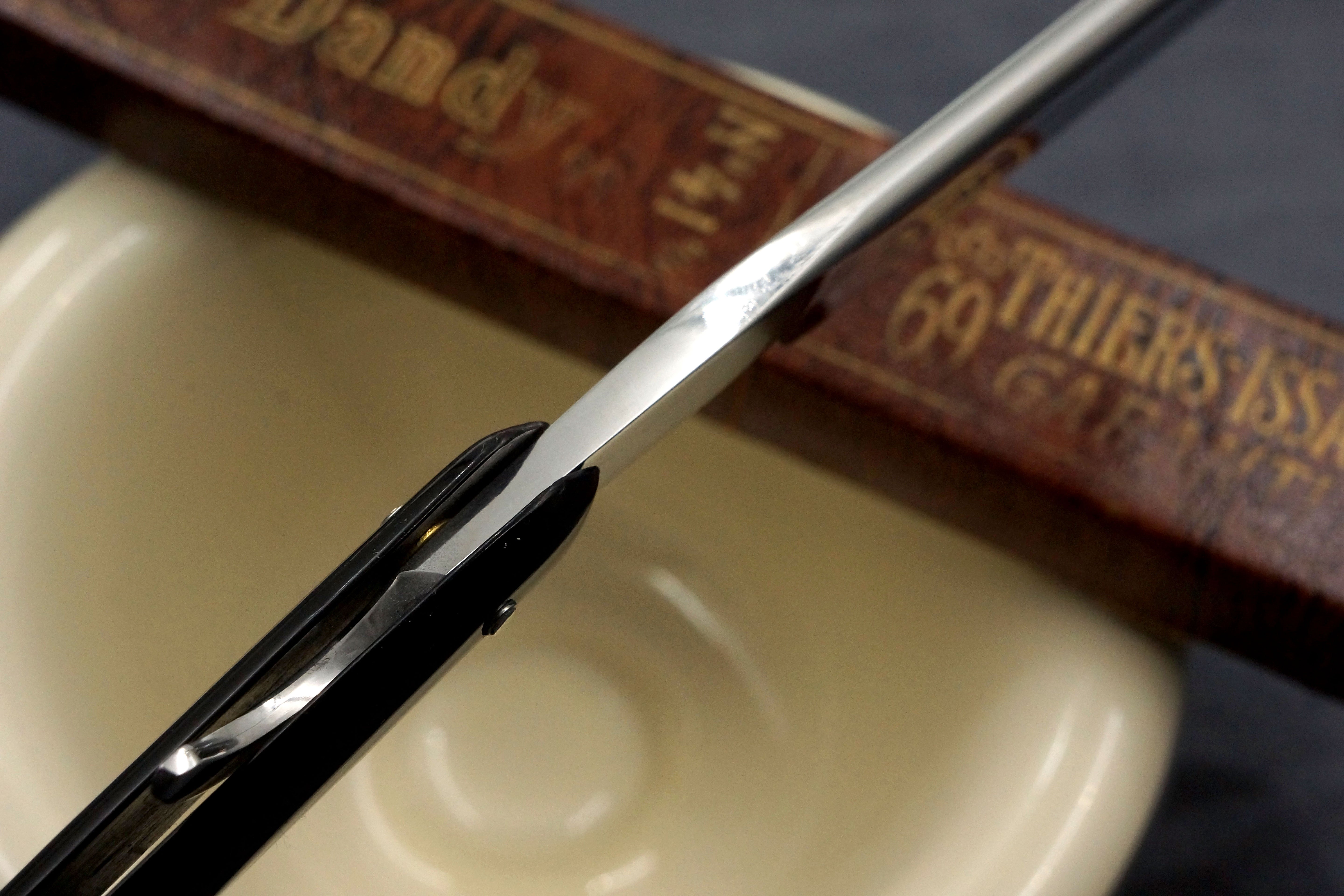 Thiers Issard No. 641 Dandy Luxe 11/16 Full Hollow - Restored Vintage French Straight Razor - Shave Ready