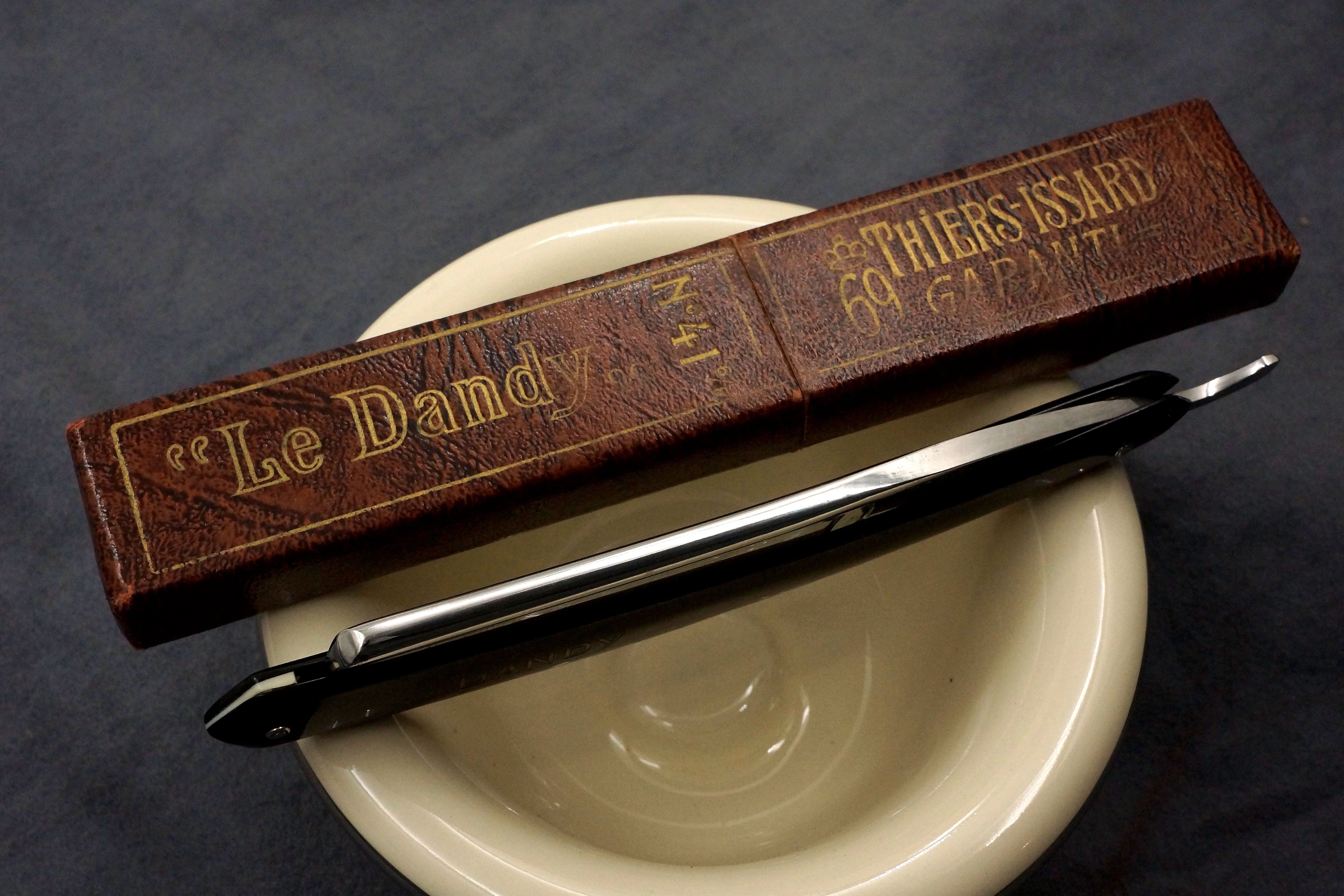 Thiers Issard No. 641 Dandy Luxe 11/16 Full Hollow - Restored Vintage French Straight Razor - Shave Ready