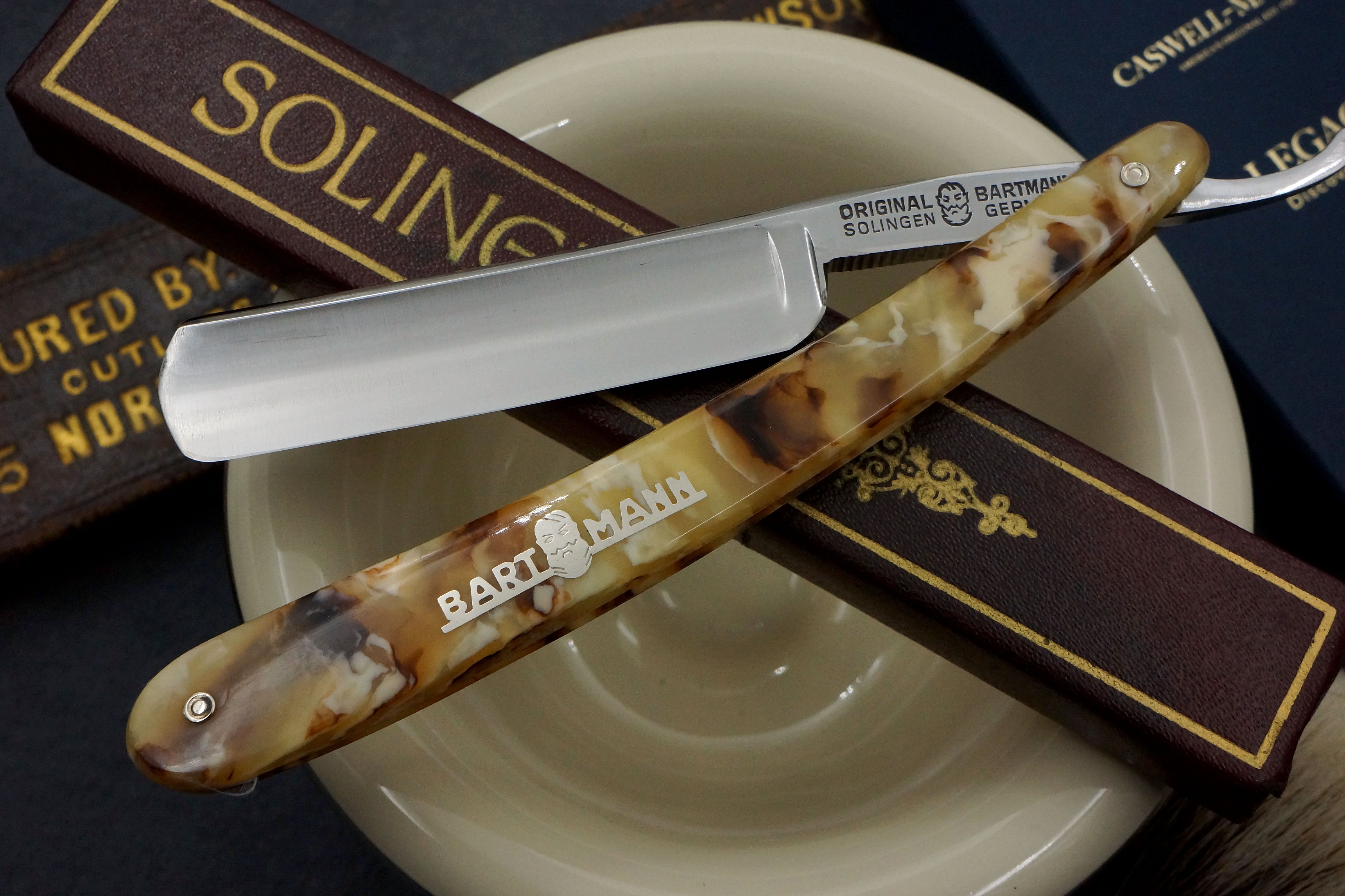Bartmann No.86 Near Pristine 11/16 Full Hollow Blade - Vintage Solingen Straight Razor - Shave Ready