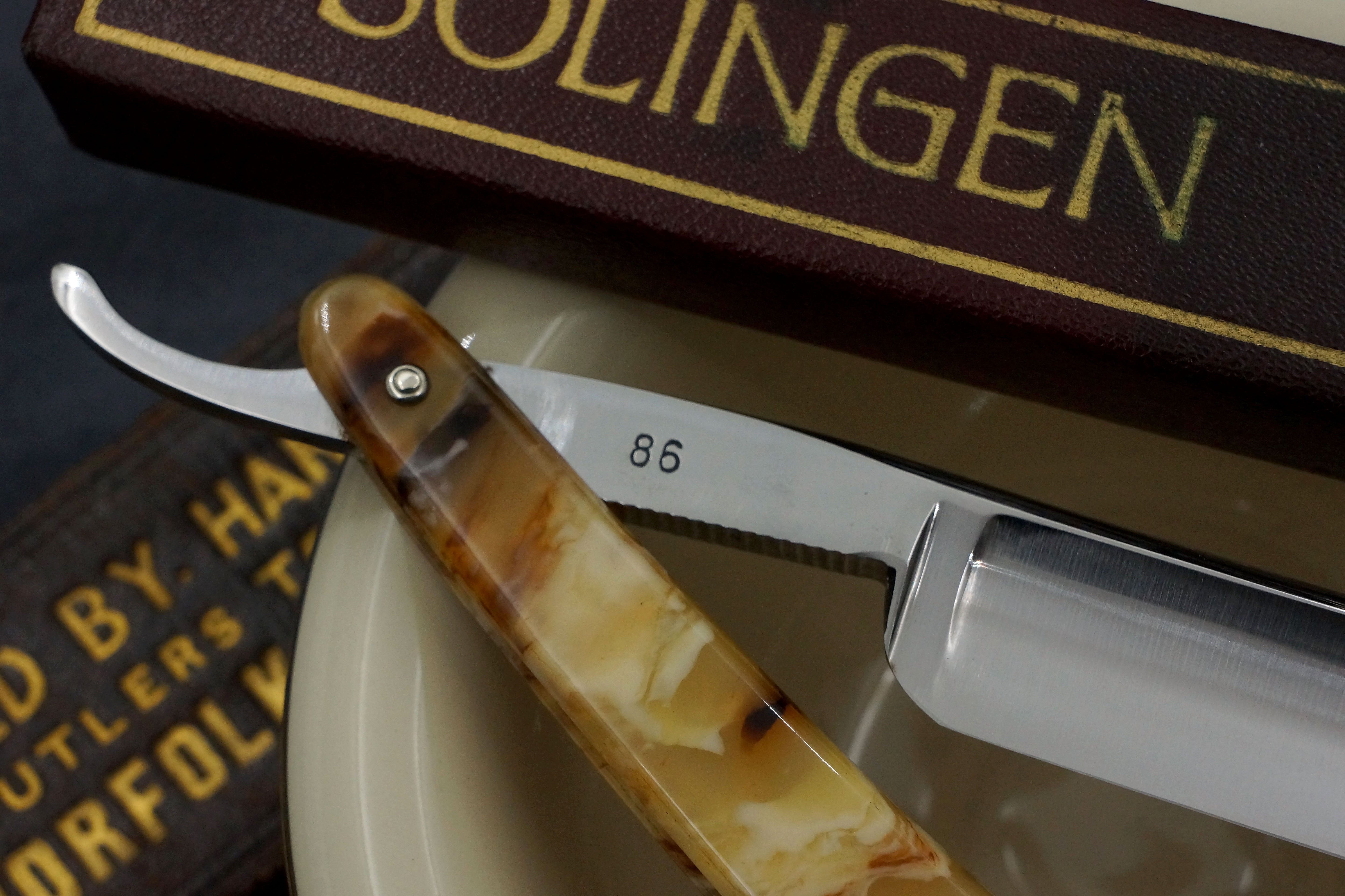 Bartmann No.86 Near Pristine 11/16 Full Hollow Blade - Vintage Solingen Straight Razor - Shave Ready