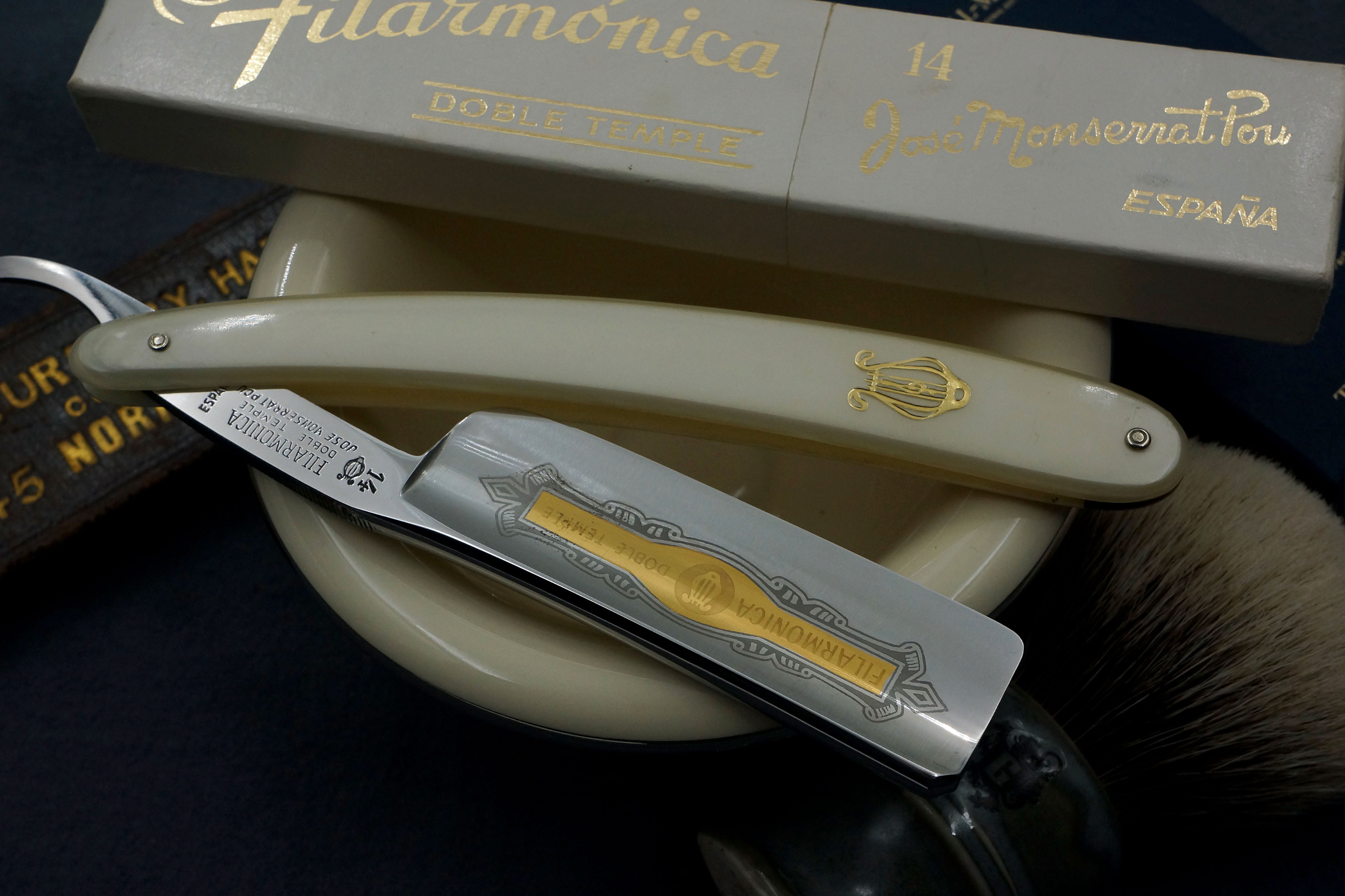 Filarmonica JMP Doble Temple No. 14 15/16" Full Hollow Blade - Near Pristine Vintage Spanish Straight Razor - Shave Ready