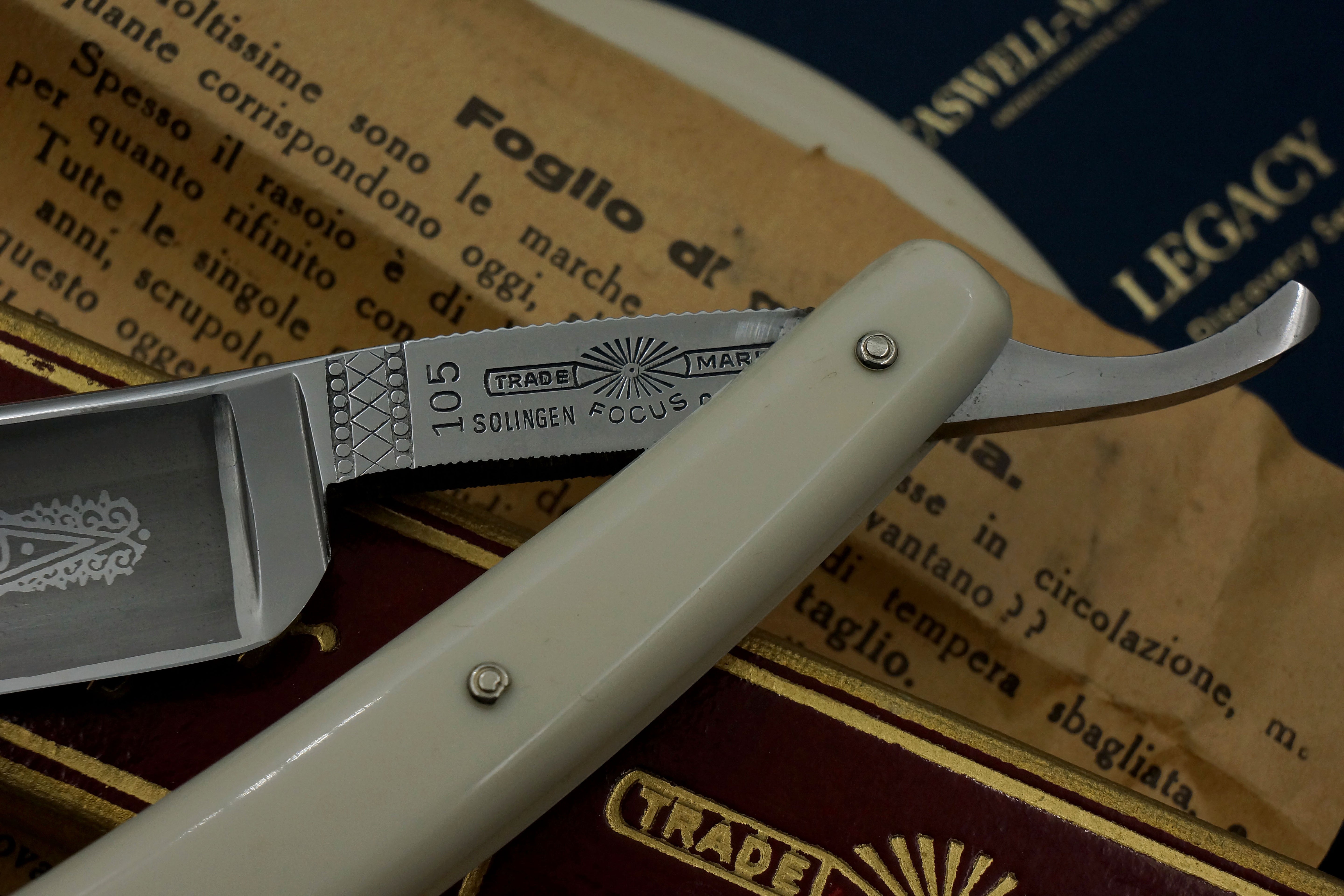 Friedrich Schlemper Antisettico 105 - Mint 6/8 Full Hollow Blade - Vintage Solingen Straight Razor - Shave Ready