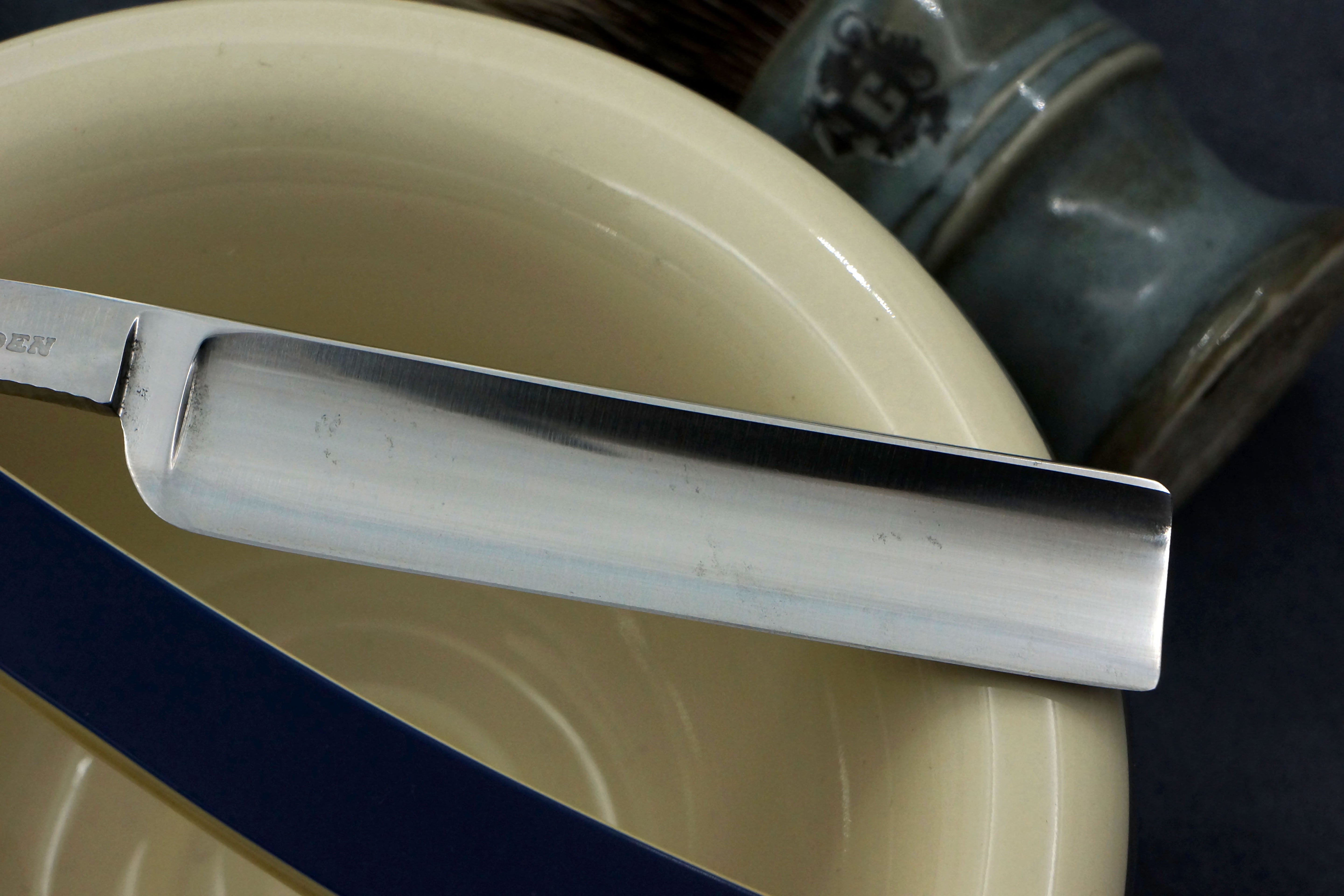 John Engstrom Jr. 5/8 Blade - Excellent ++ American Straight Razor - Shave Ready