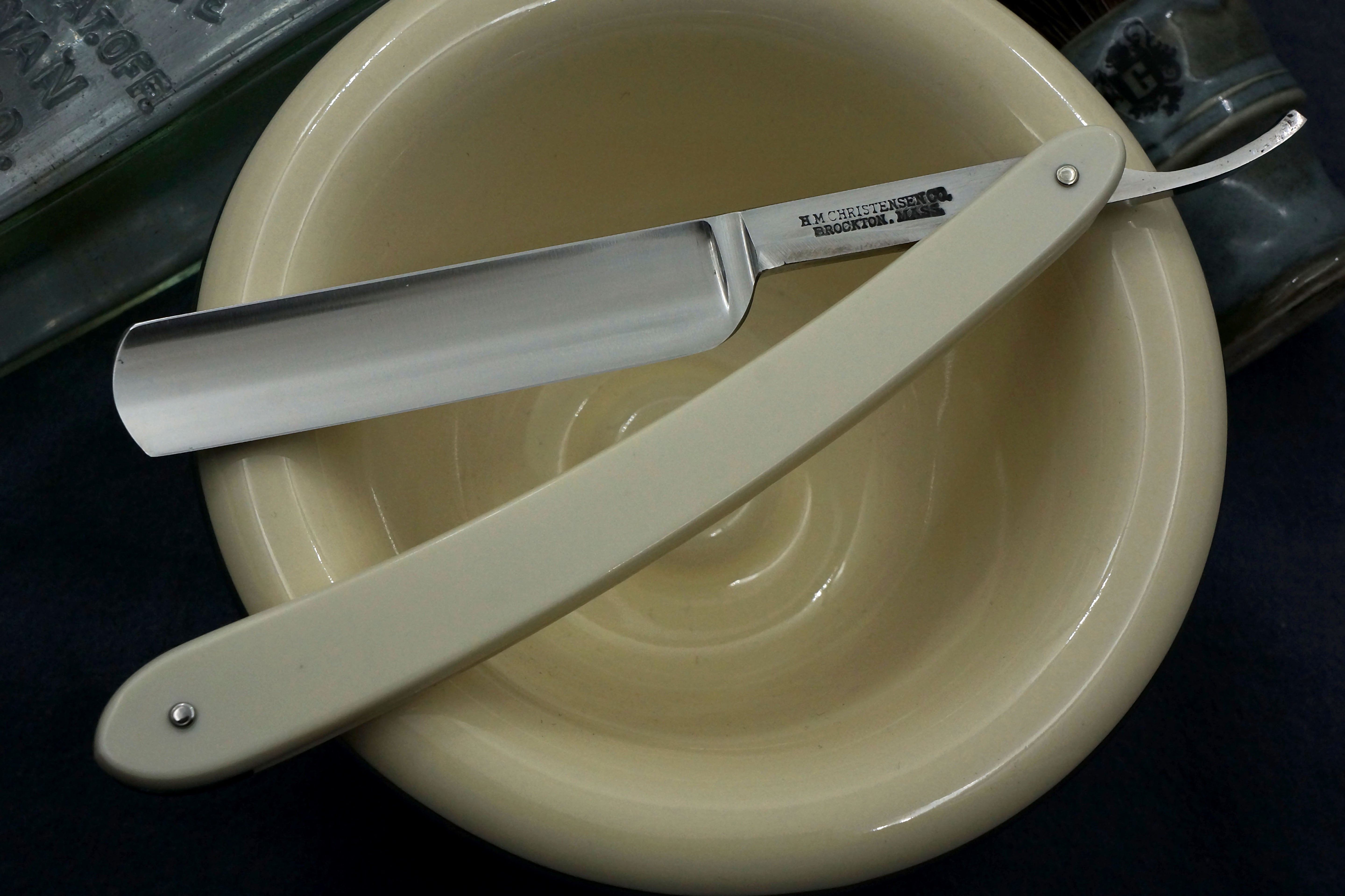 H.M. Christensen 5/8 - Near Mint Vintage Brockton Mass. American Straight Razor - Shave Ready