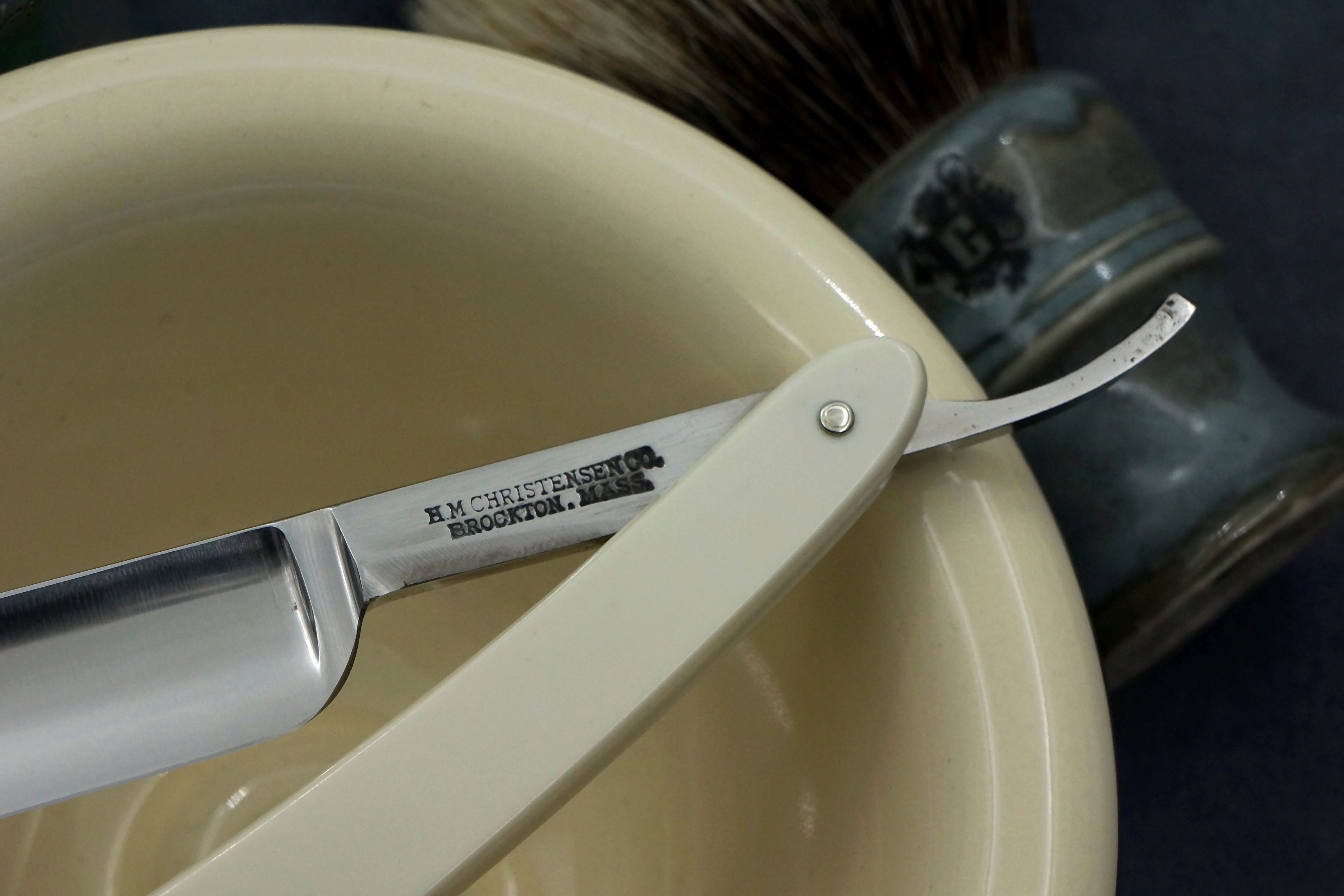 H.M. Christensen 5/8 - Near Mint Vintage Brockton Mass. American Straight Razor - Shave Ready