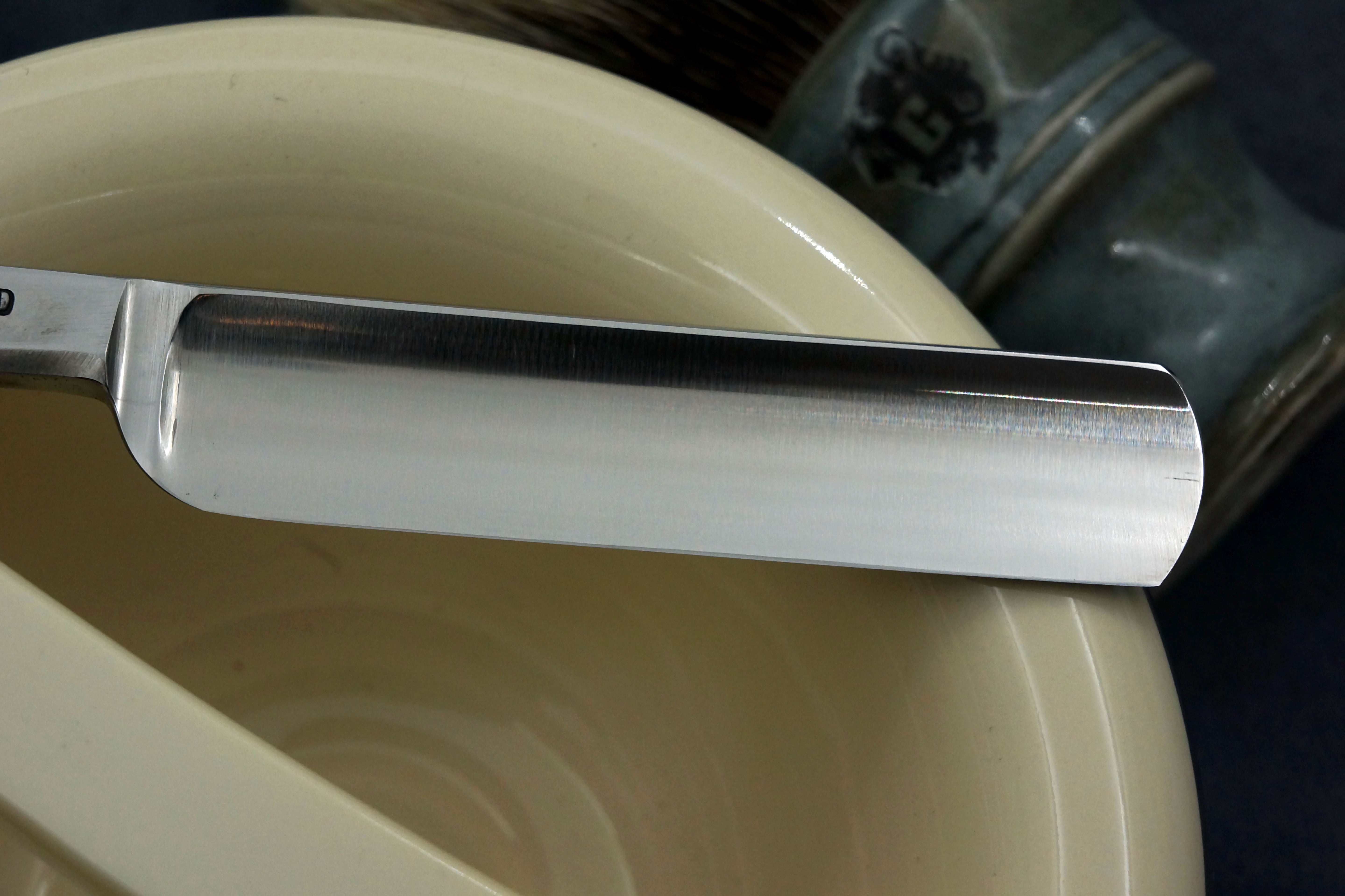 H.M. Christensen 5/8 - Near Mint Vintage Brockton Mass. American Straight Razor - Shave Ready