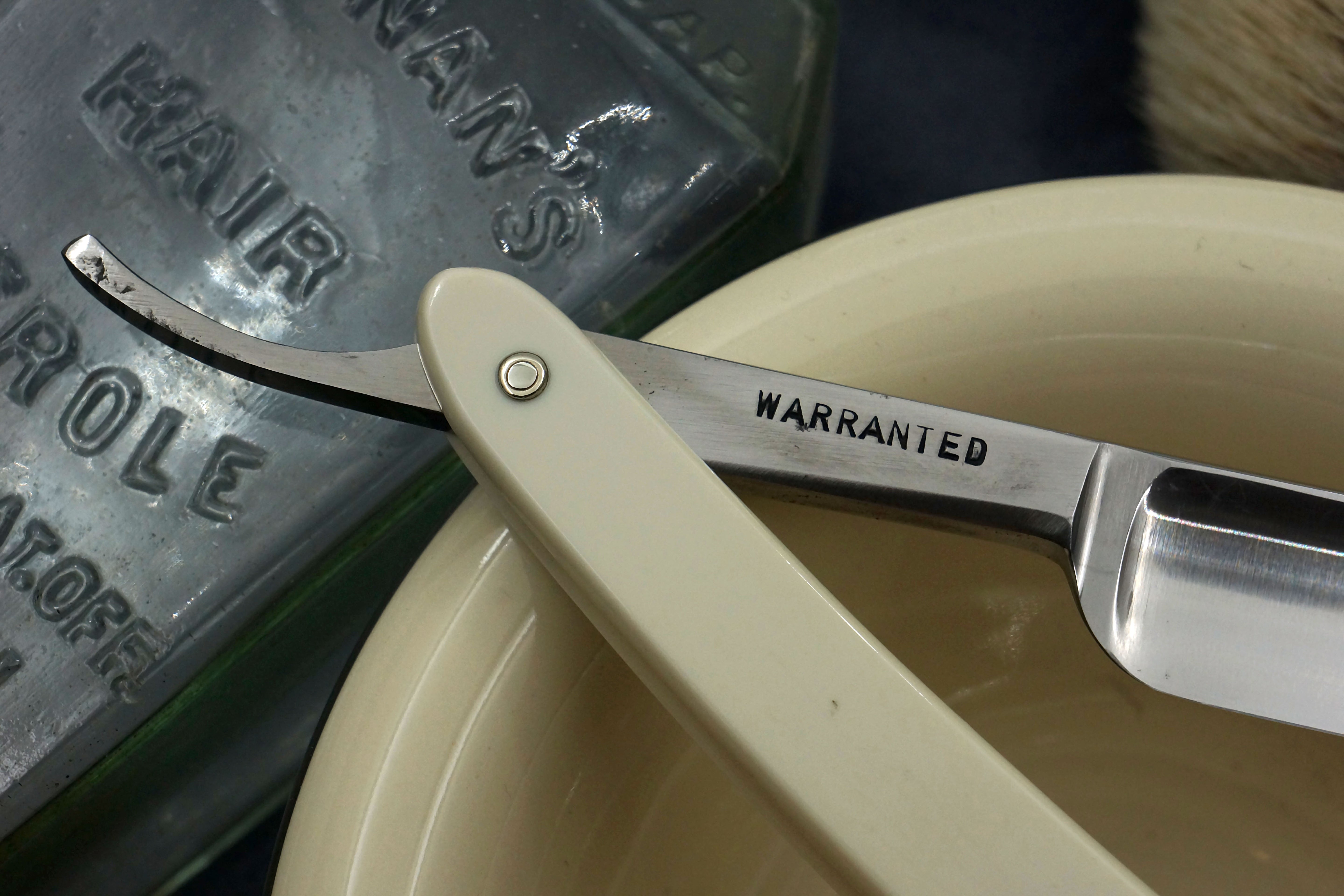 H.M. Christensen 5/8 - Near Mint Vintage Brockton Mass. American Straight Razor - Shave Ready
