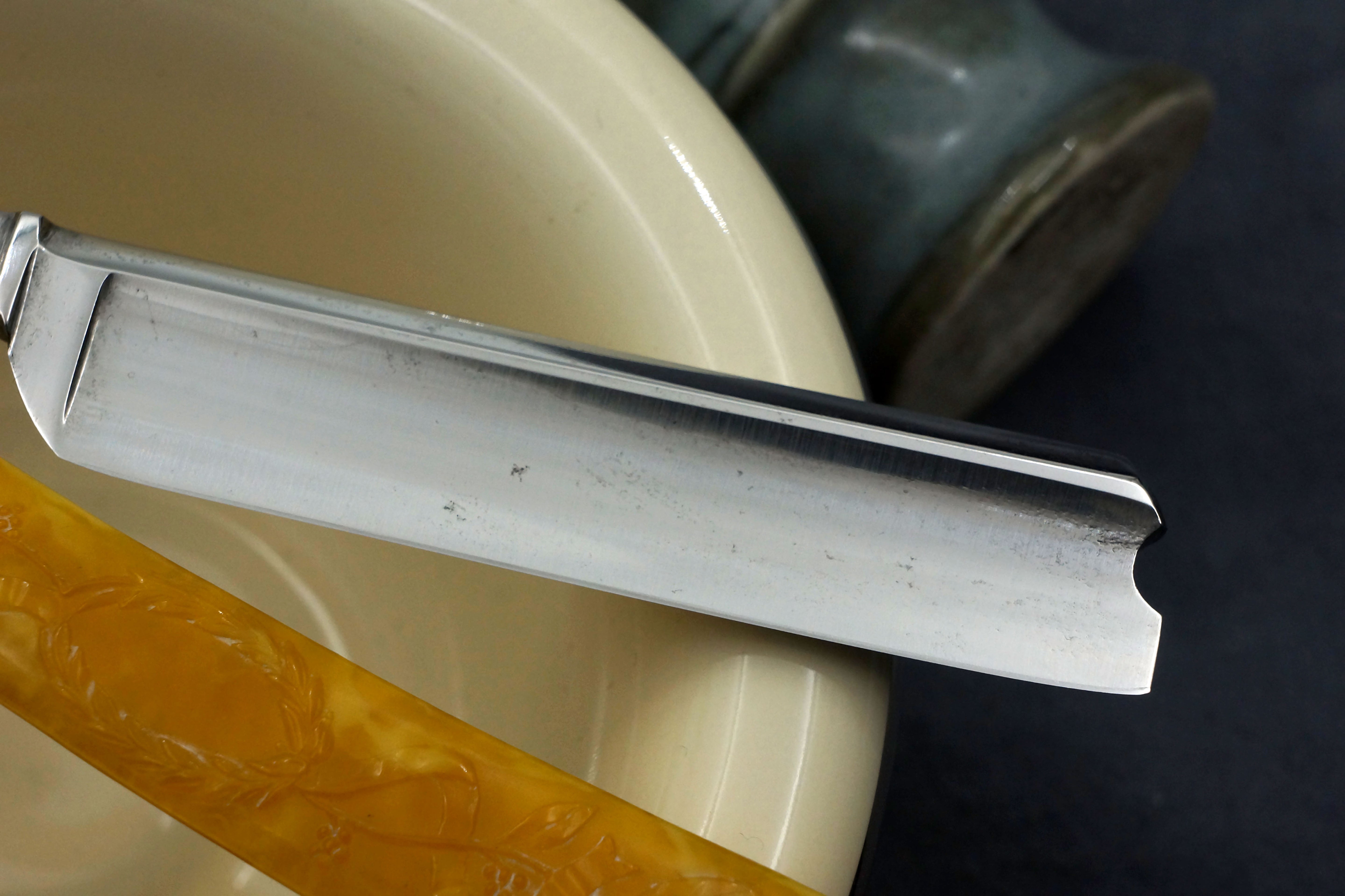 Robeson Full Hollow 5/8 Fancy Blade & Scales - Restored USA Straight Razor - Shave Ready