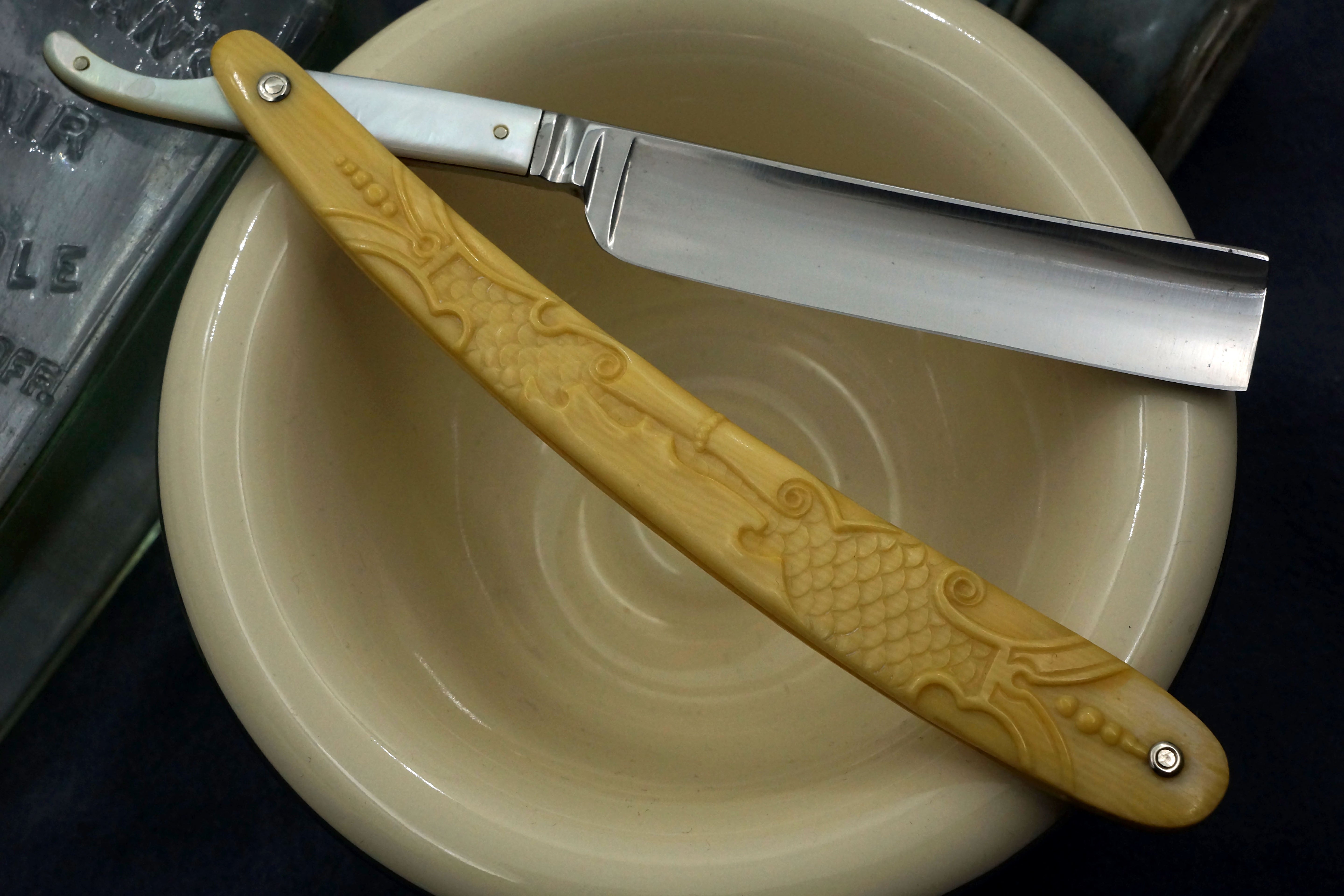 Challenge Cutlery Fancy Pearl Tang 5/8 Full Hollow Blade - Vintage American Straight Razor - Shave Ready