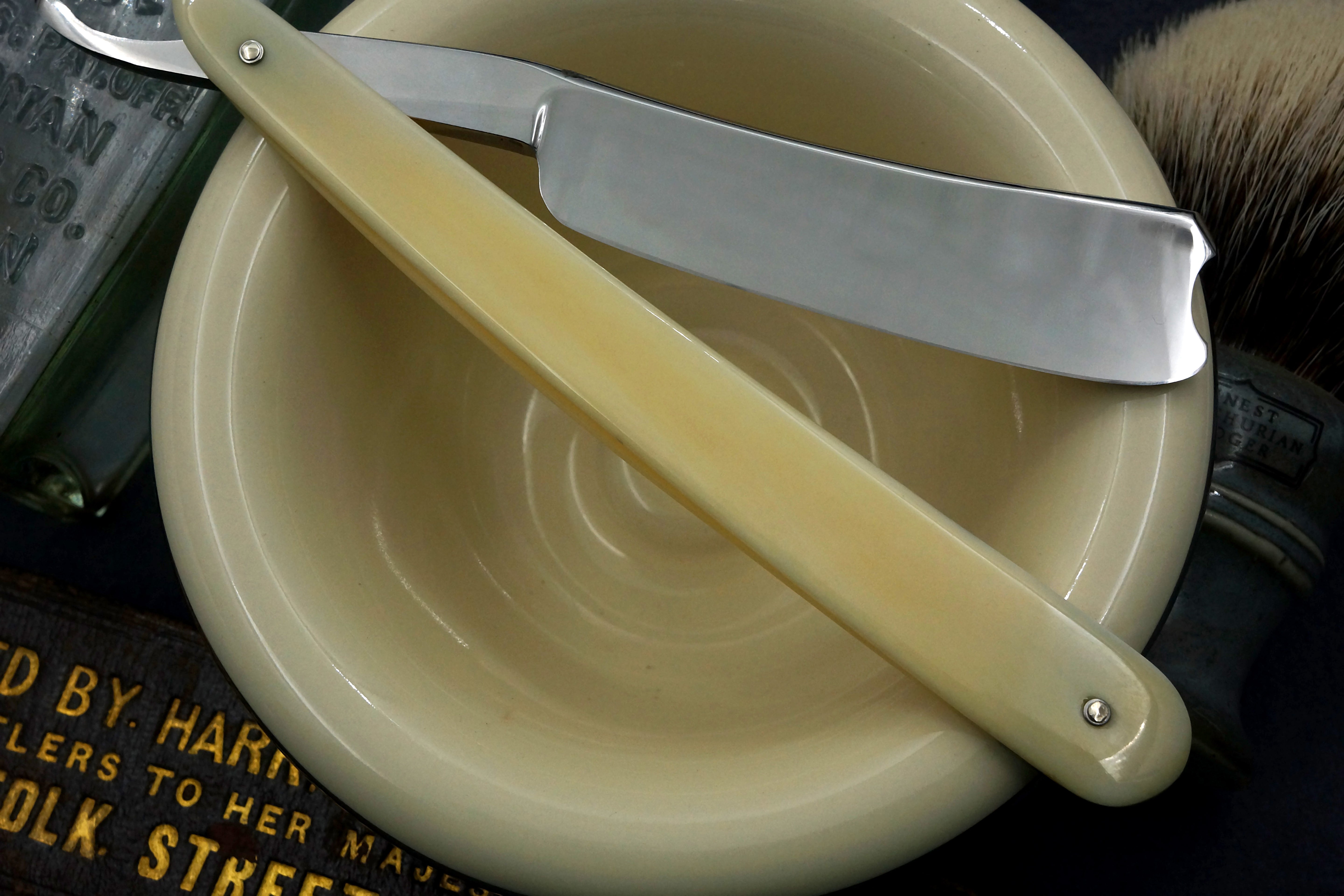 Frederick Reynolds 13/16 Near Wedge Blade with Ivory Scales - Fully Restored Sheffield Straight Razor - Shave Ready