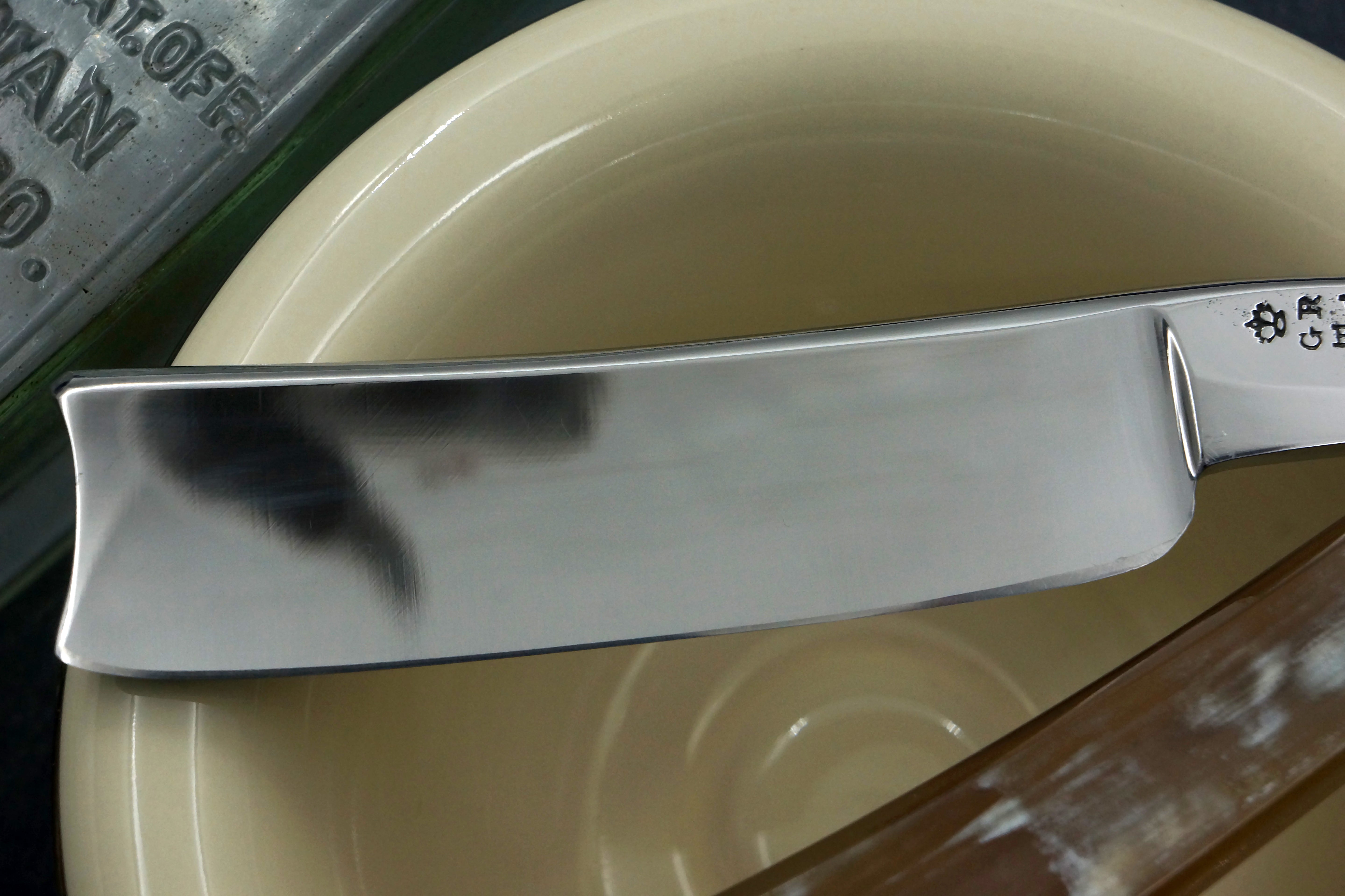 Wade & Butcher GR 7/8 Blade with Custom Horn Scales - Stunning Fully Restored Sheffield Straight Razor - Shave Ready