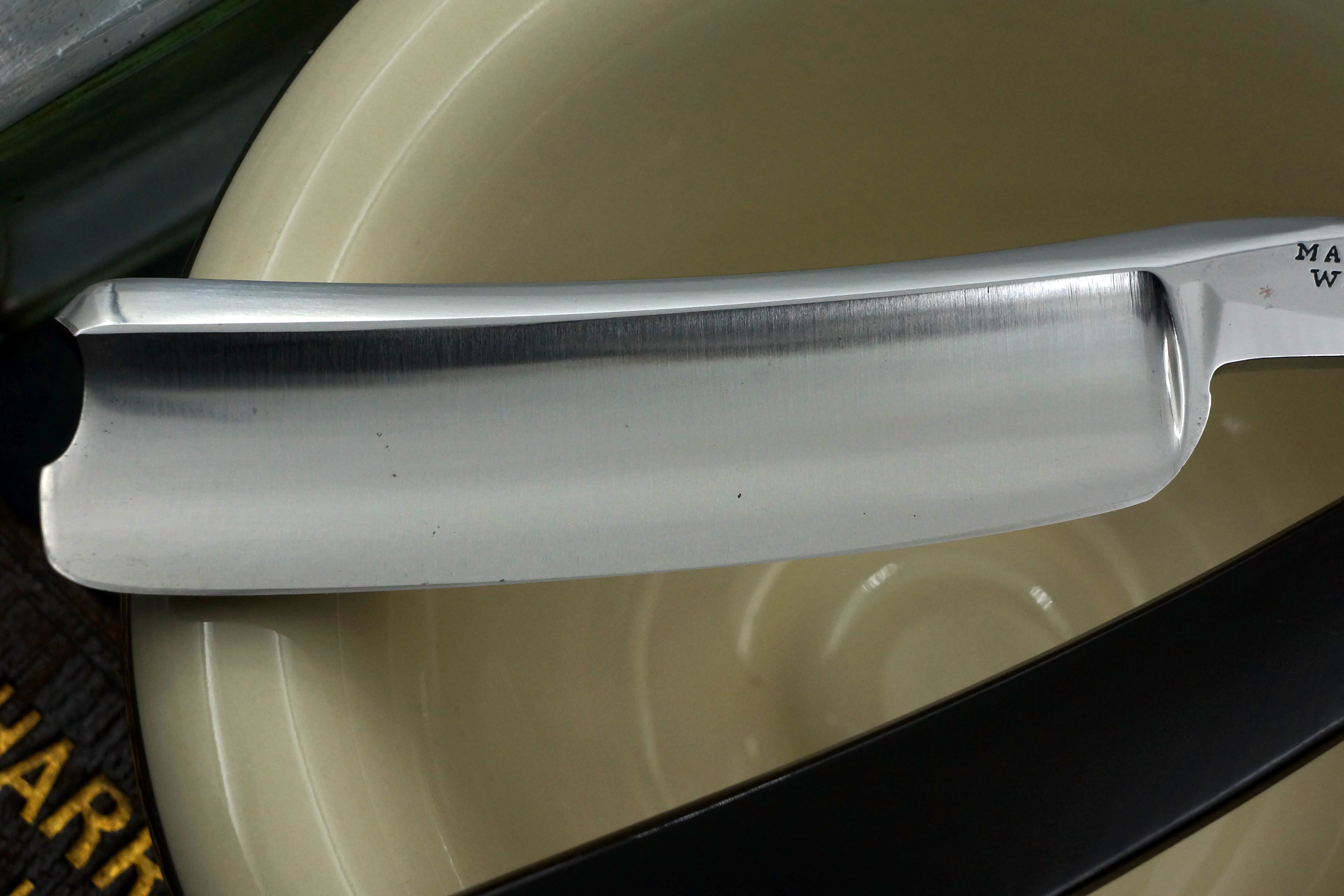 Wade & Butcher 13/16 Blade with Original Horn Scales - Fully Restored Sheffield Straight Razor - Shave Ready
