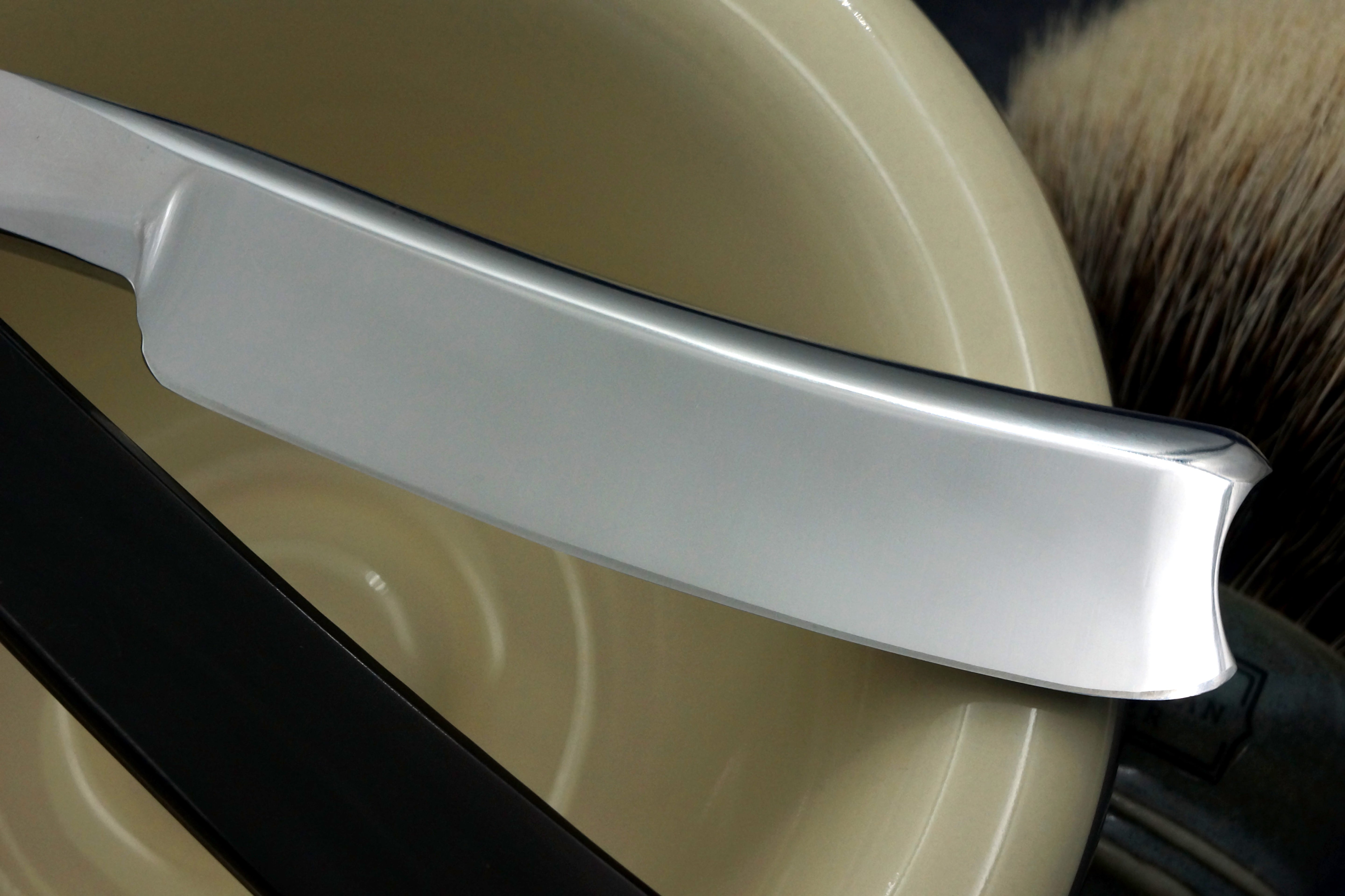 W. Taylor 6/8 Near Wedge Blade with New Horn Scales - Restored Sheffield Straight Razor - Shave Ready