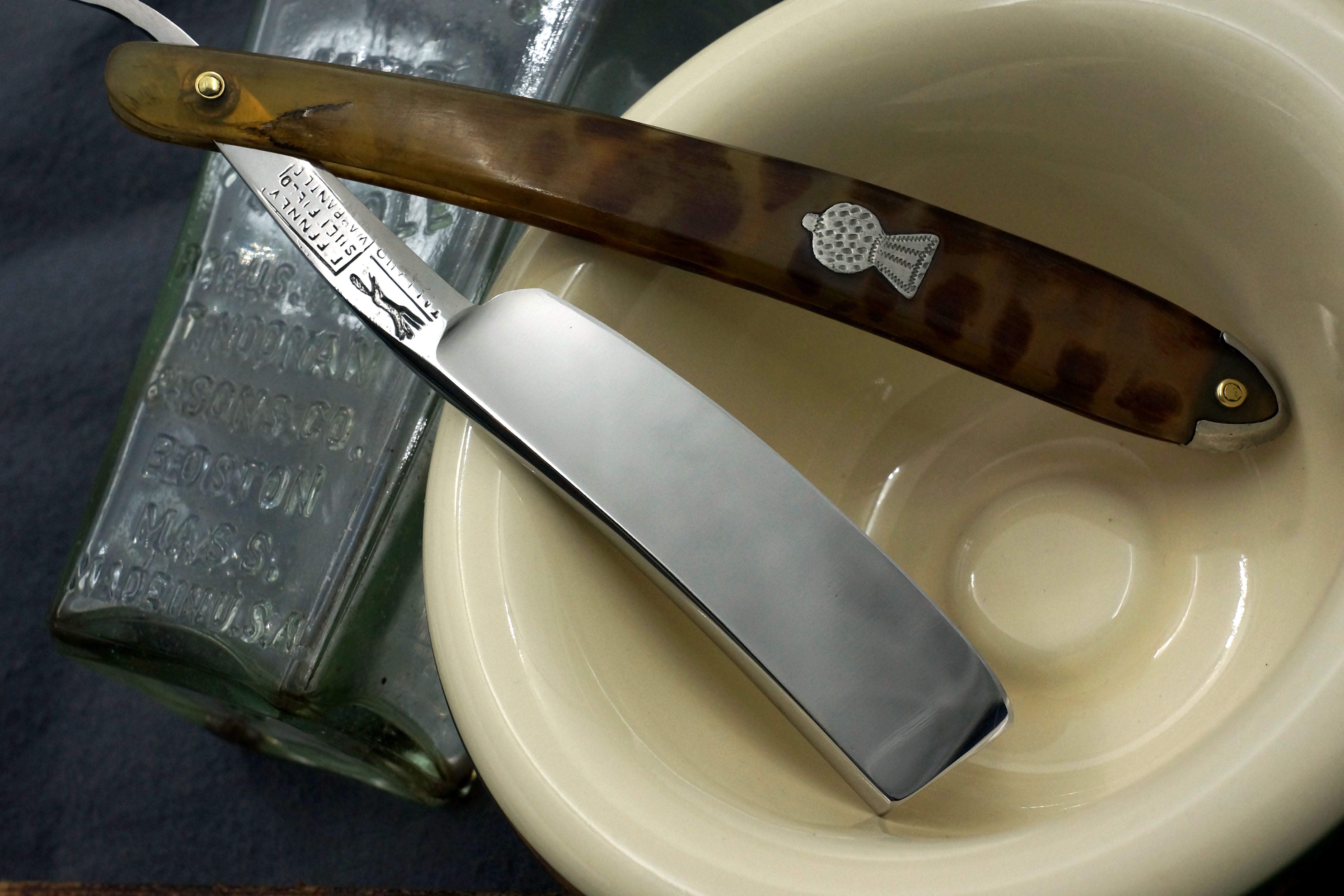 F. Fenney "Tally Ho" 13/16 Near Wedge Blade with Fancy Horn Scales - Handsome Fully Restored Sheffield Straight Razor - Shave Ready