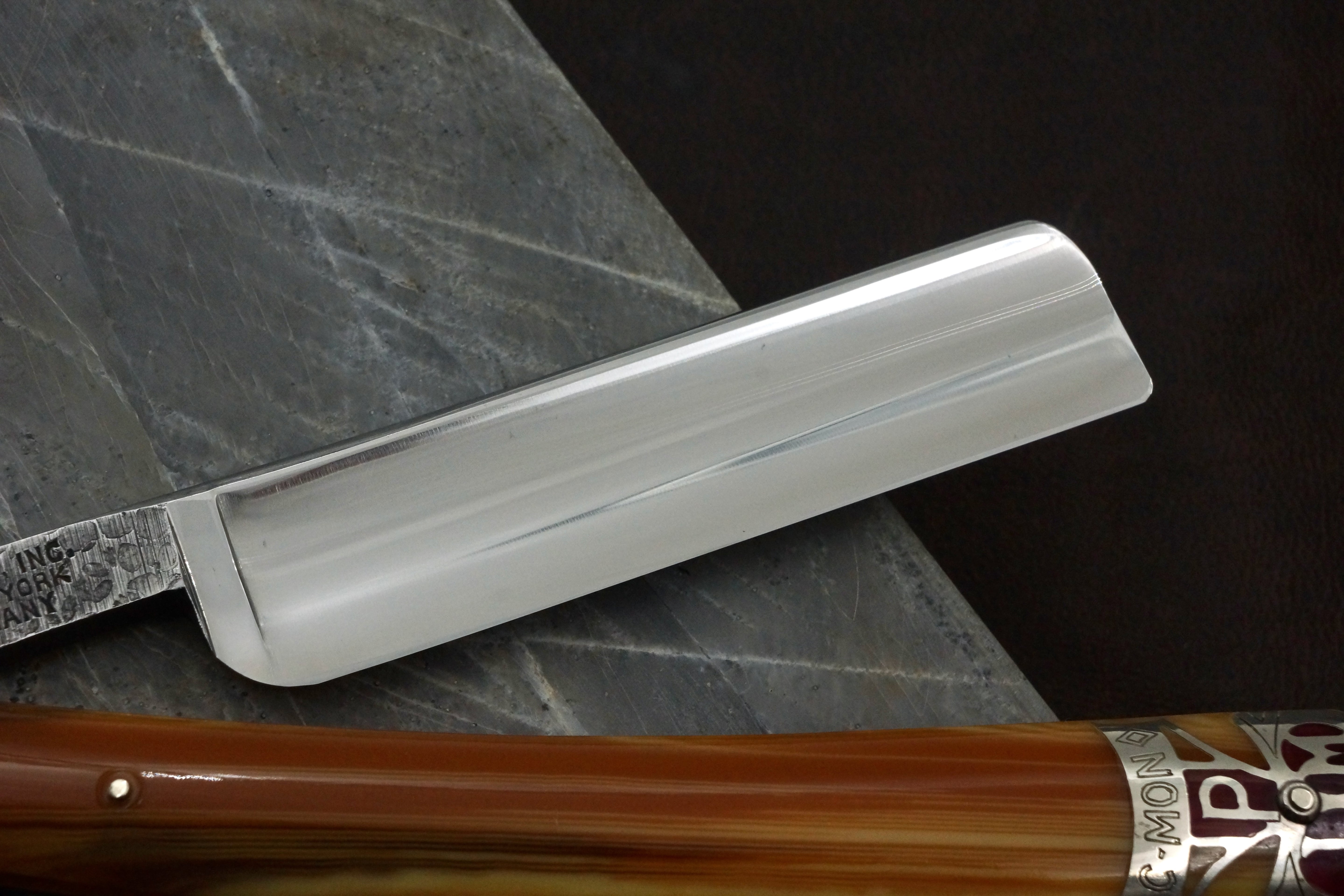 Peter J. Michels CMON HF - Near Pristine 5/8 Blade - Vintage Solingen Straight Razor - Shave Ready