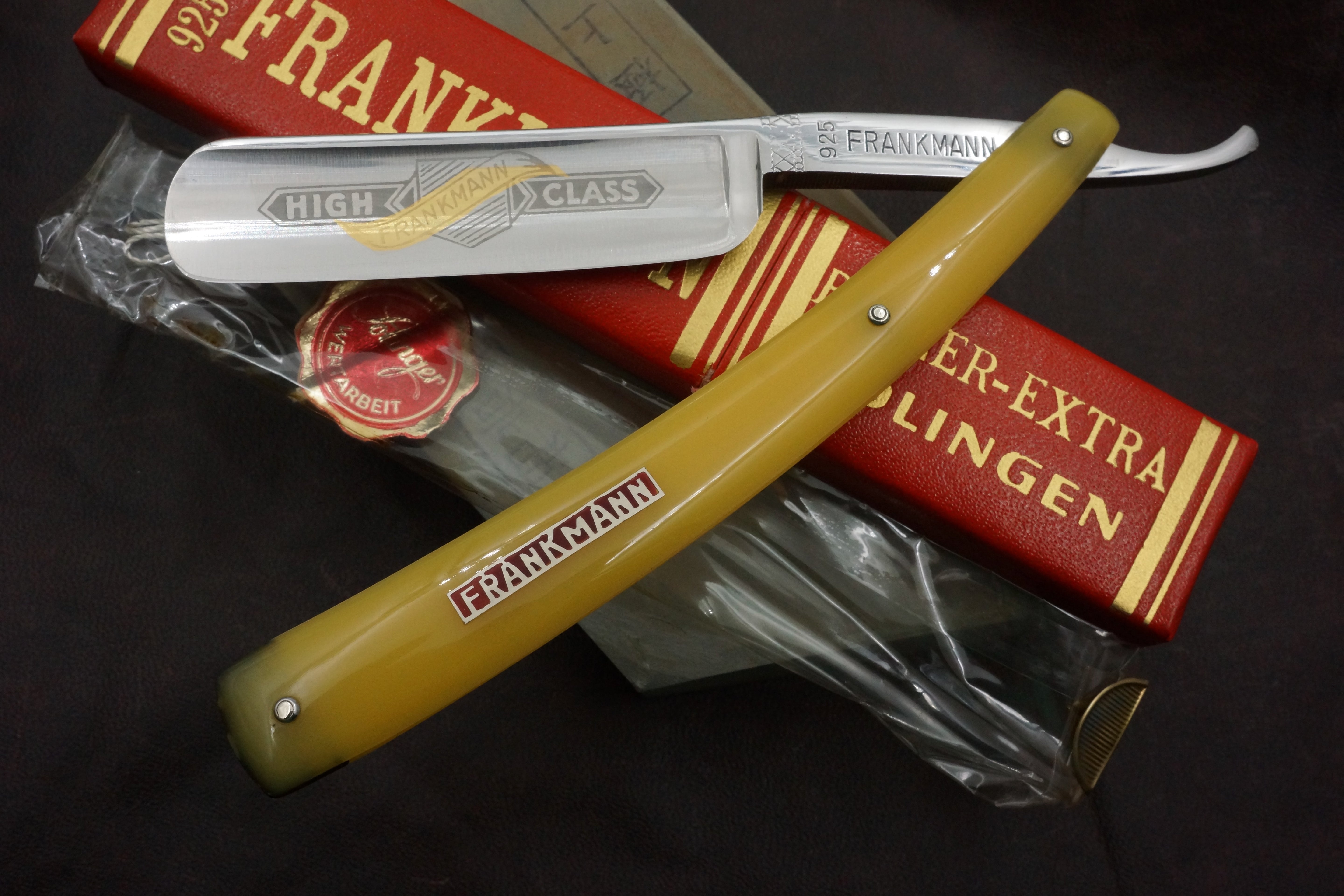 Paul Drees Frankmann 925 - Near Pristine 6/8 Full Hollow Blade - Vintage Solingen Straight Razor - Shave Ready