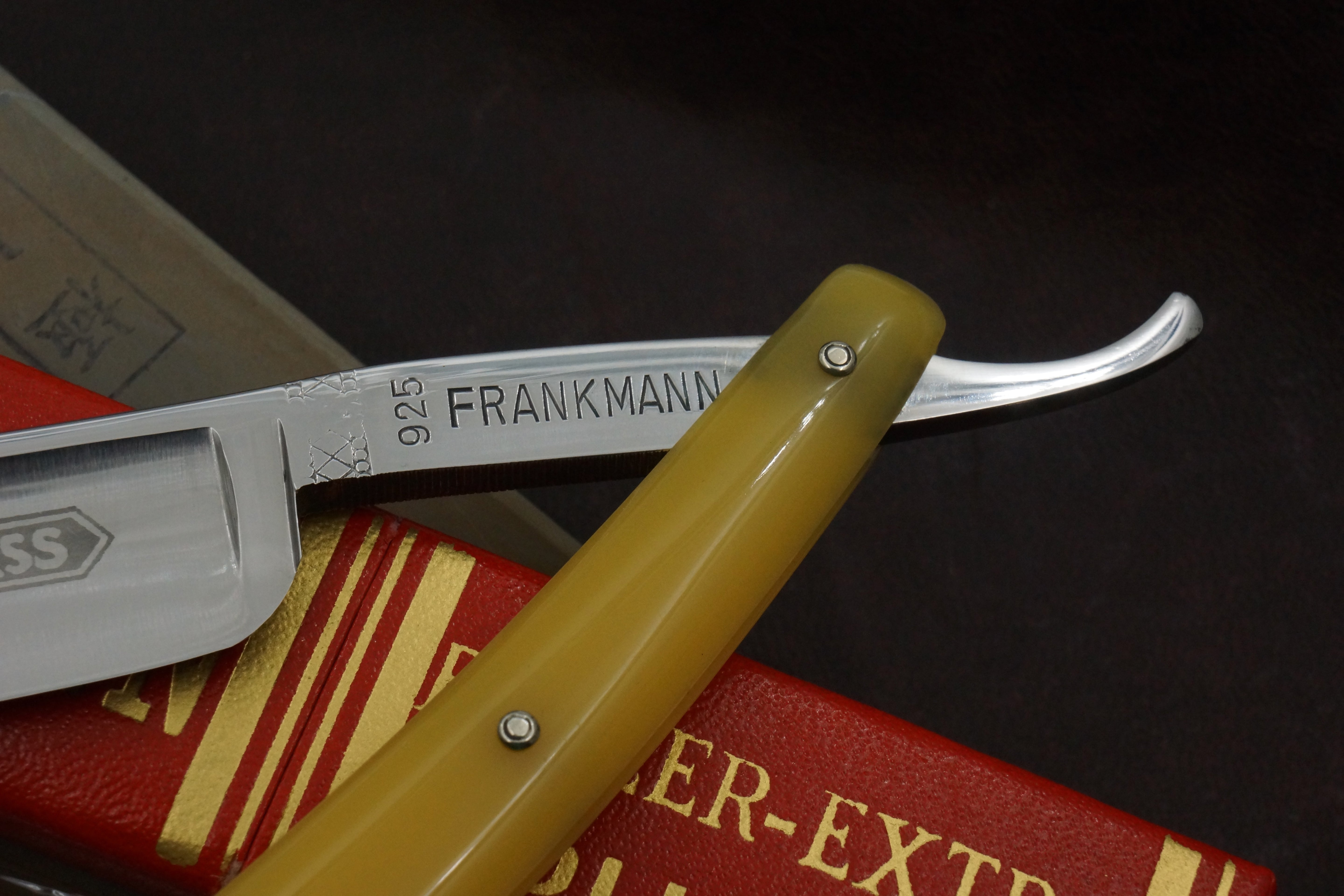 Paul Drees Frankmann 925 - Near Pristine 6/8 Full Hollow Blade - Vintage Solingen Straight Razor - Shave Ready
