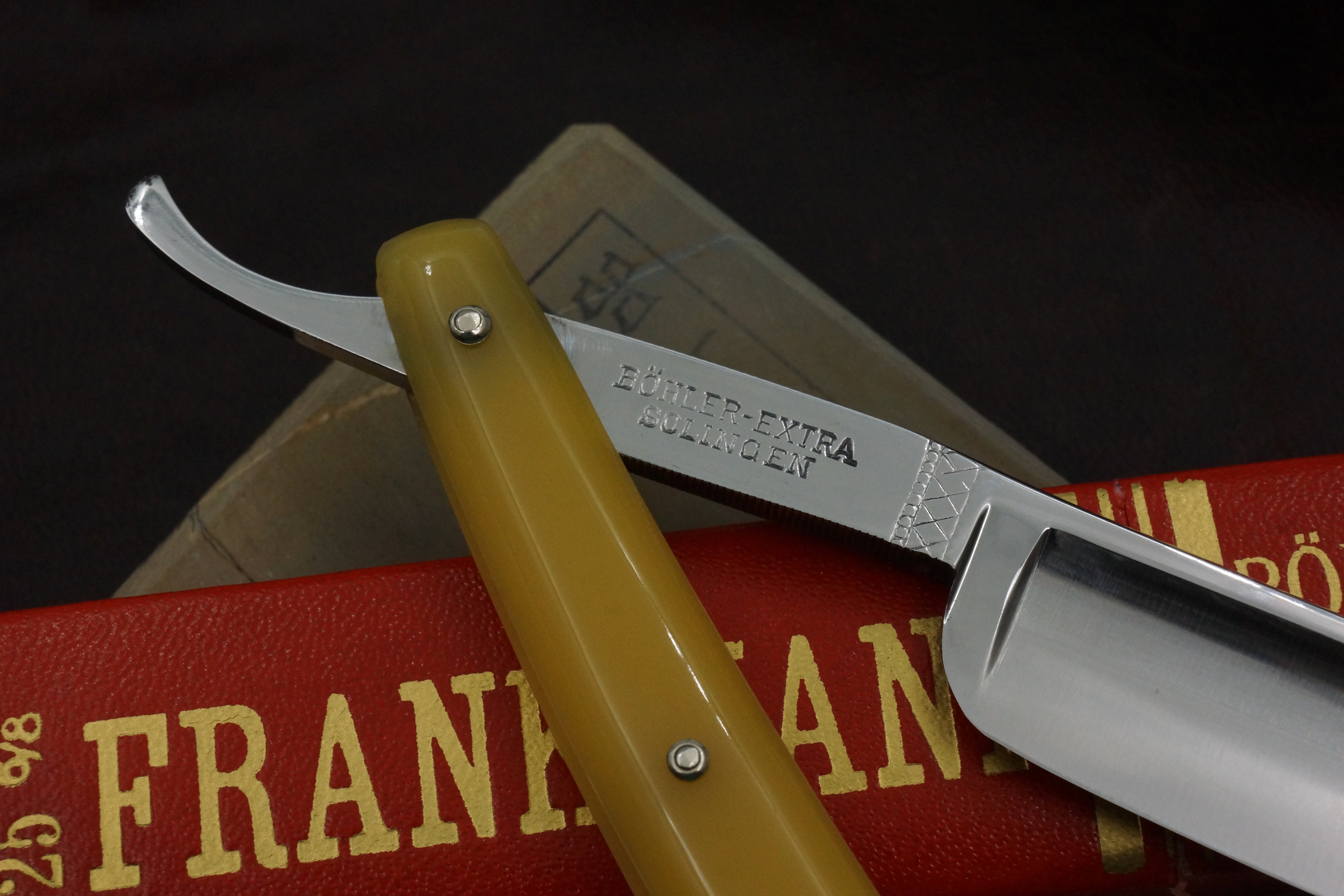 Paul Drees Frankmann 925 - Near Pristine 6/8 Full Hollow Blade - Vintage Solingen Straight Razor - Shave Ready