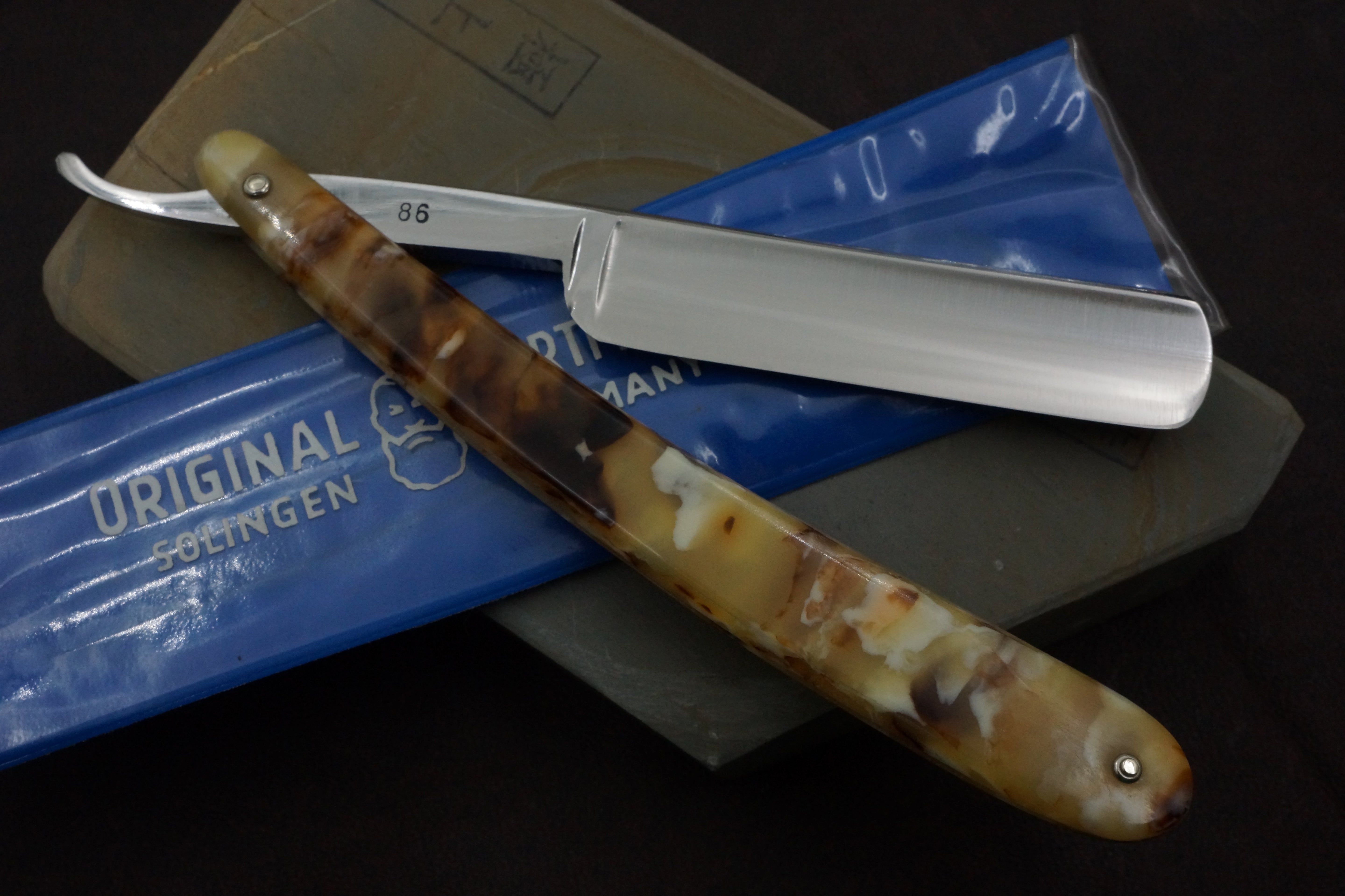 Bartmann No.86 Near Pristine 11/16 Full Hollow Blade - Vintage Solingen Straight Razor - Shave Ready