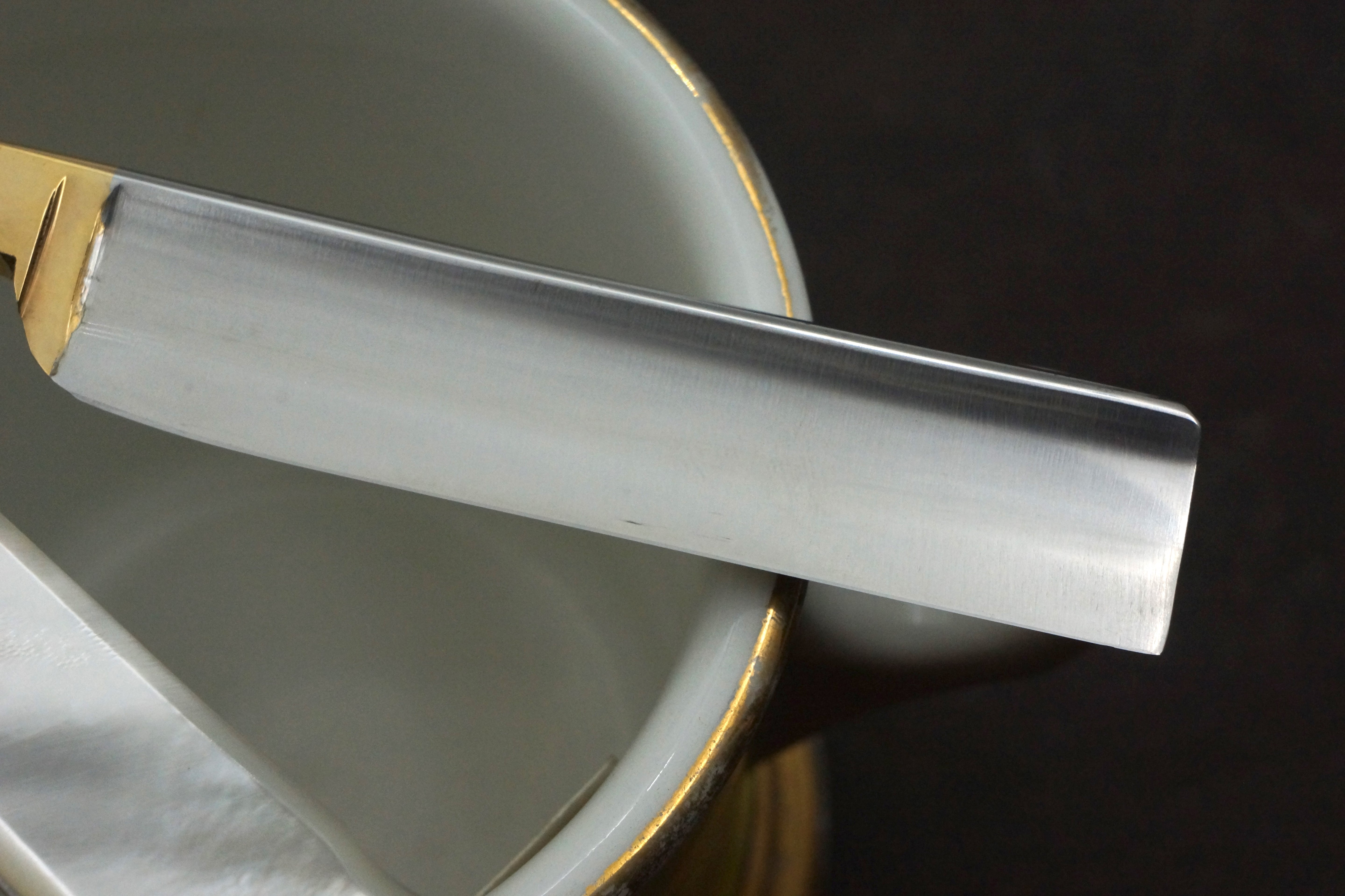 Frank Buster Fight'n Rooster Amazing 11/16 Carved & Engraved Mother of Pearl Scaled- Vintage Solingen Straight Razor - Shave Ready