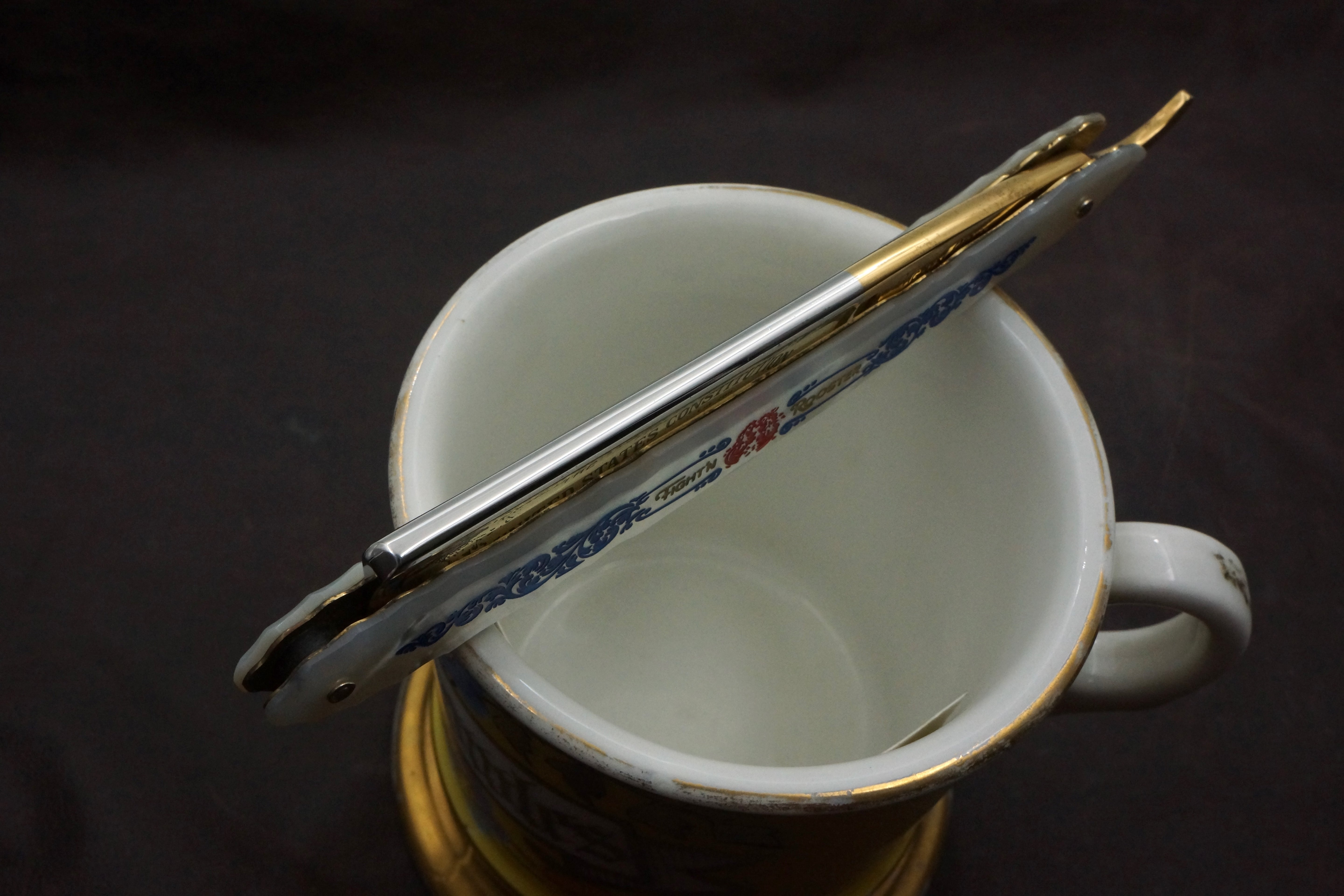 Frank Buster Fight'n Rooster Amazing 11/16 Carved & Engraved Mother of Pearl Scaled- Vintage Solingen Straight Razor - Shave Ready