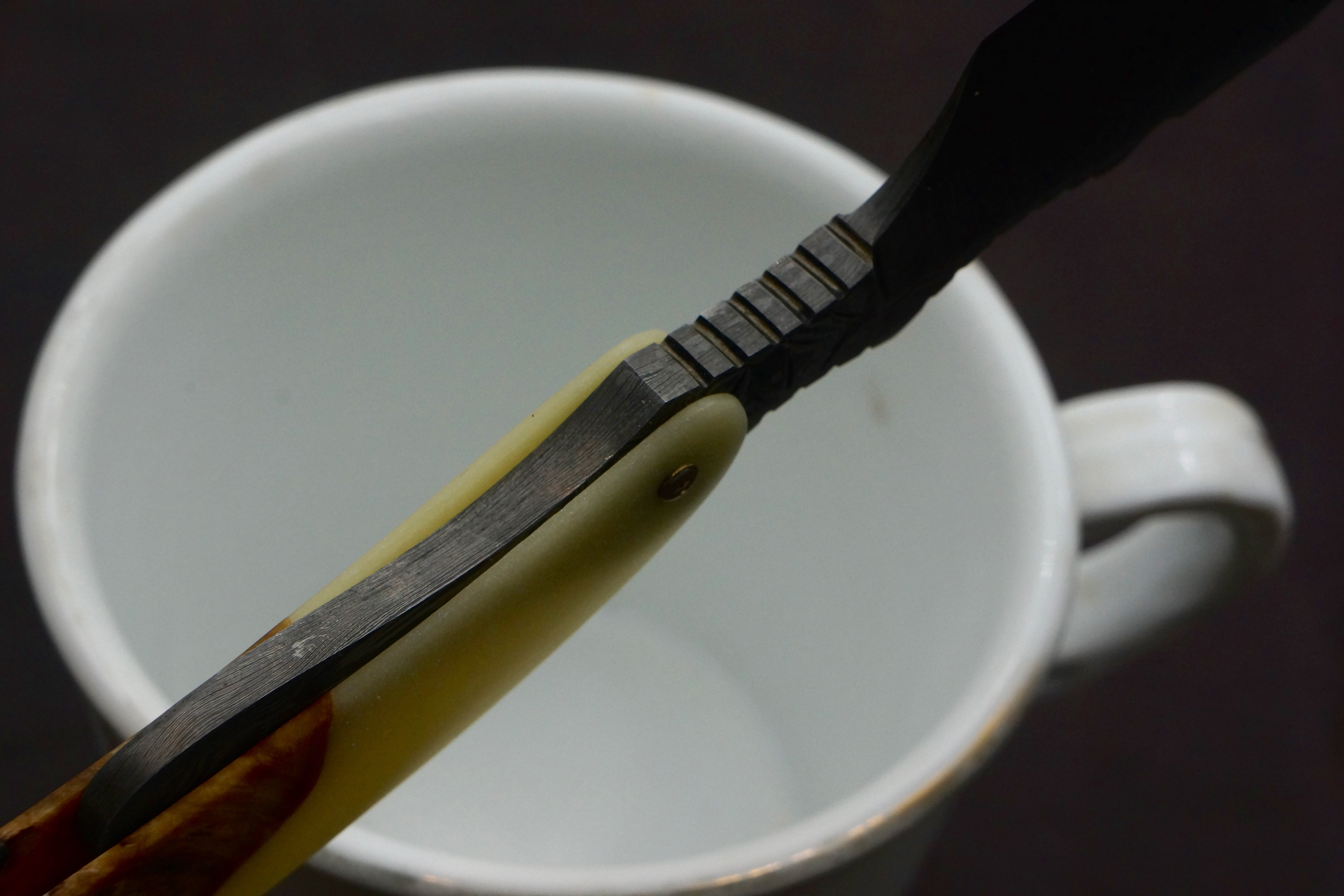 Snail Forge 15/16+ Damascus Steel Blade - Preowned Custom Straight Razor - Shave Ready