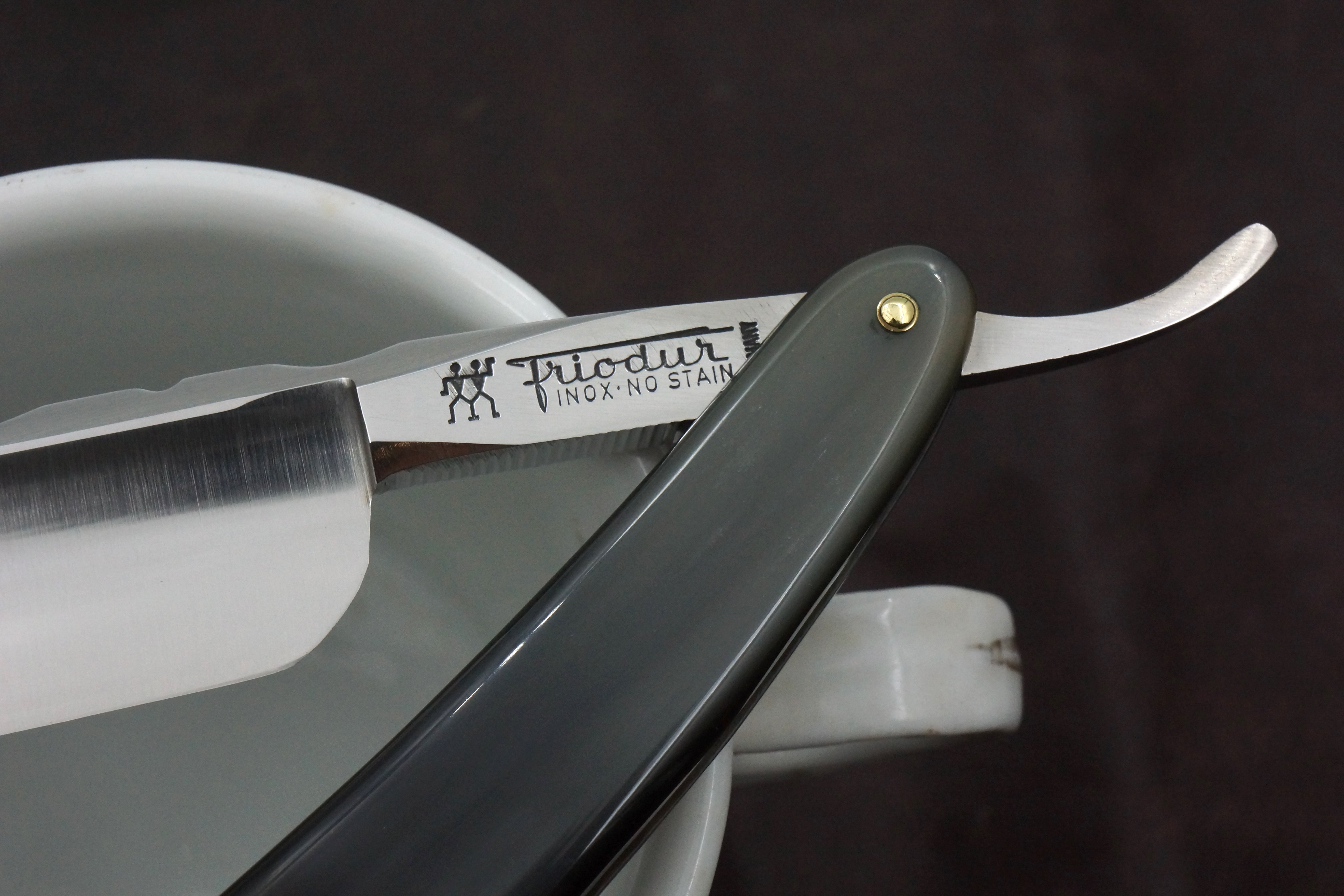 Henckels Friodur 15/16 Worked Spine Fancy Blade - Stainless Steel Full Hollow - Solingen Straight Razor - Shave Ready