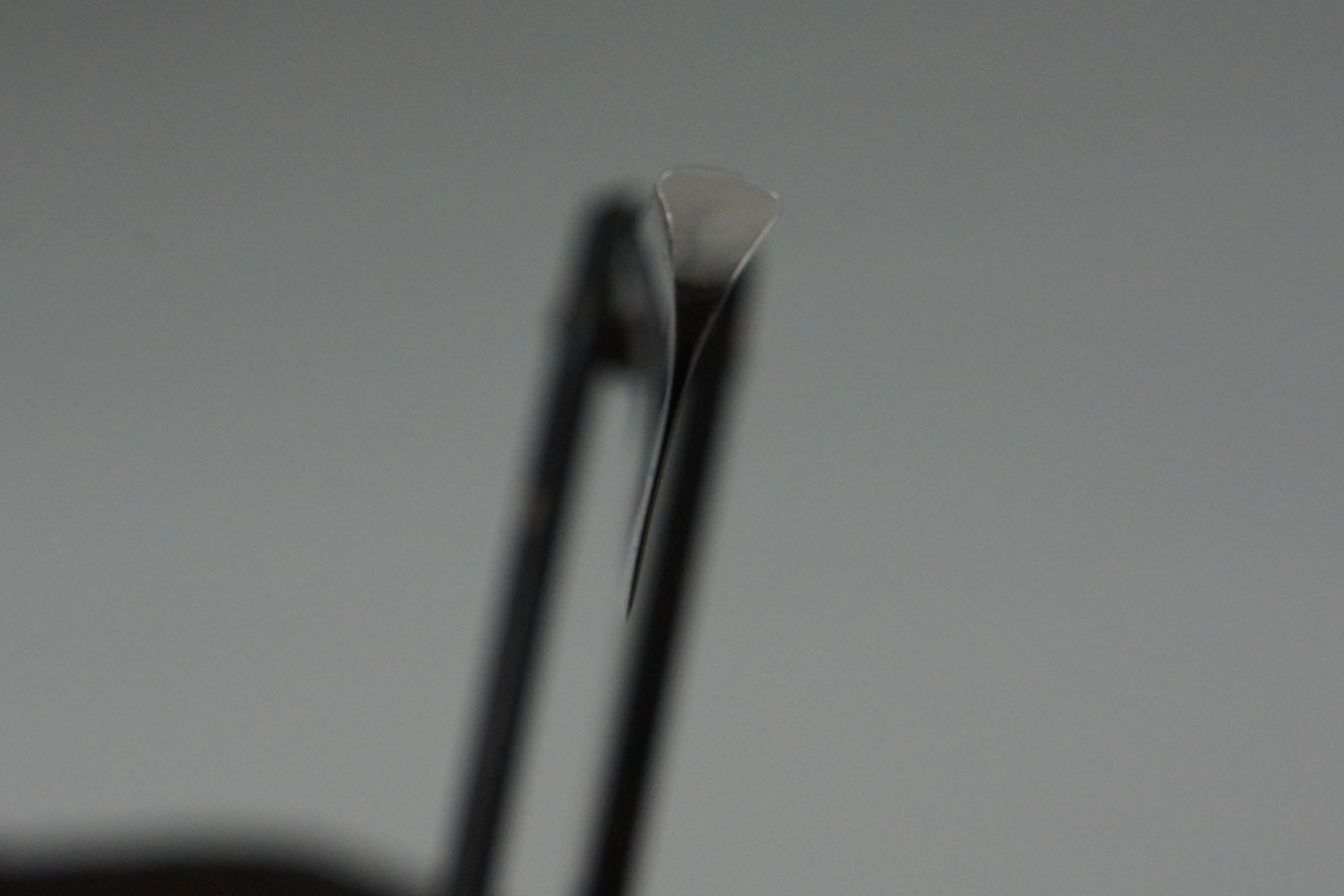 Thiers Issard "Evide Sonnant" 6/8 Full Hollow Blade Mechanism Scales - Preowned French Straight Razor - Shave Ready