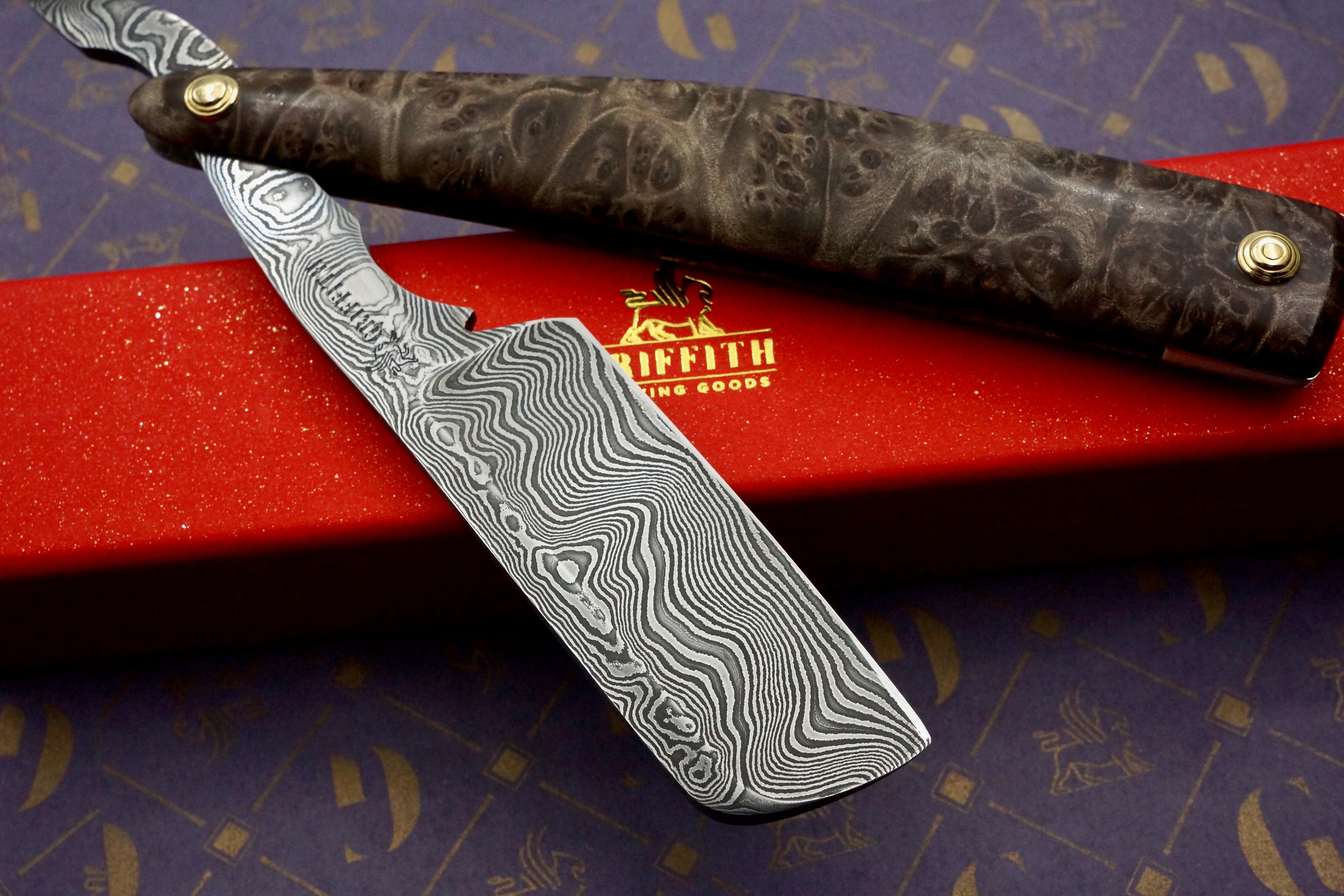 Griffith 9/8 Damascus Quarter Hollow - Amboyna Burl Scales Artisan Straight Razor
