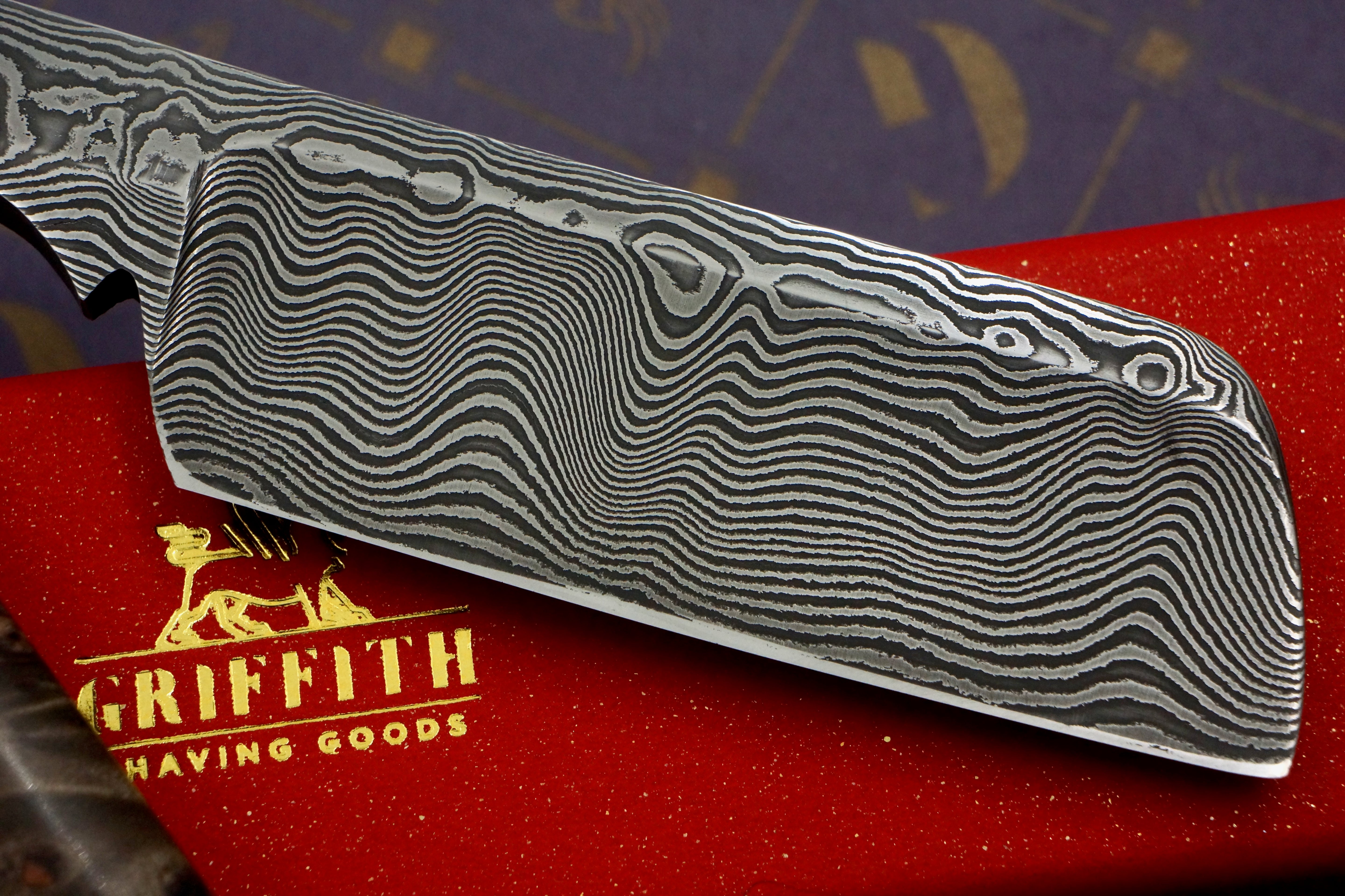 Griffith 9/8 Damascus Quarter Hollow - Amboyna Burl Scales Artisan Straight Razor
