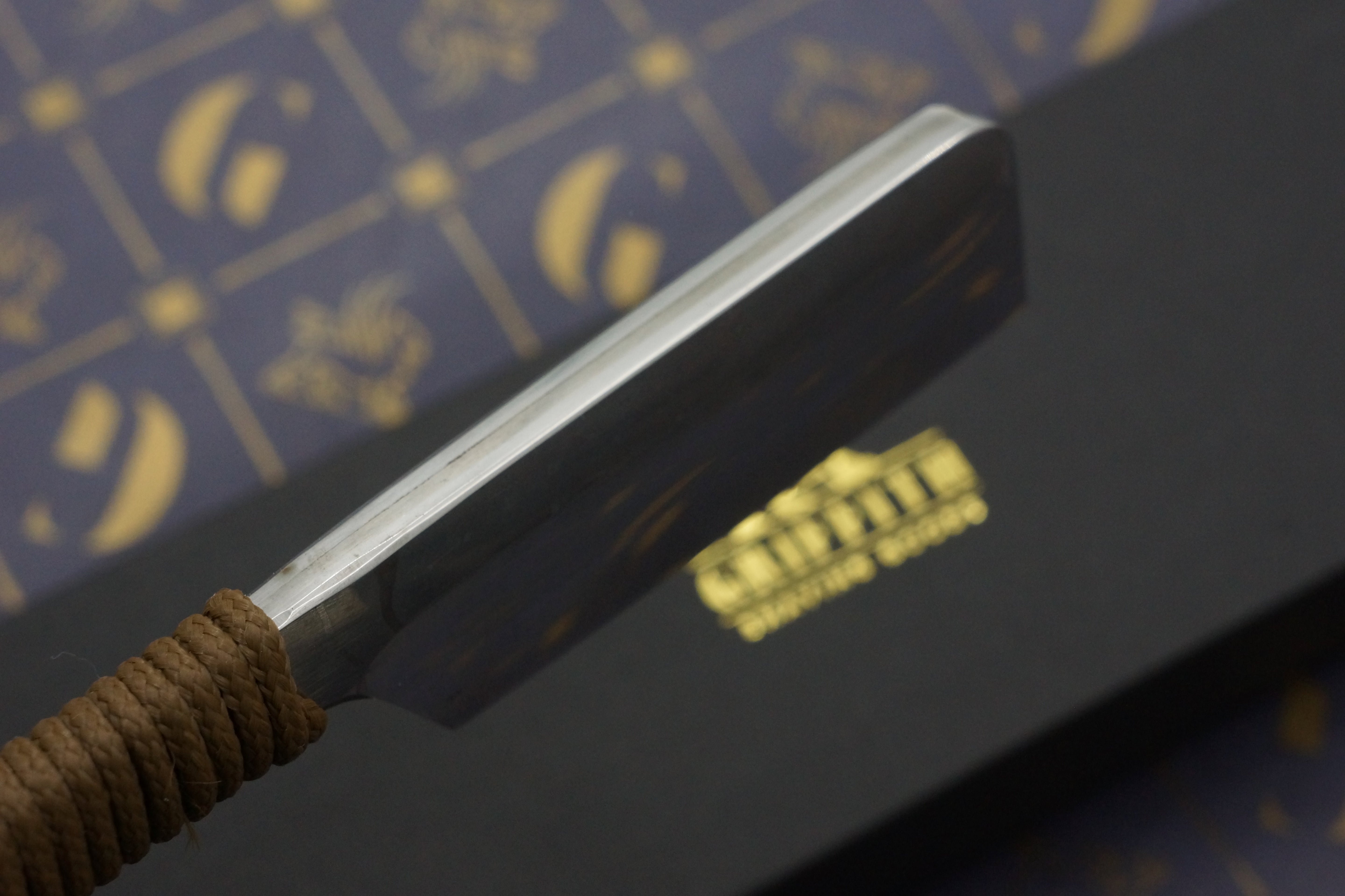 Griffith San Mai 6/8 Kamisori Artisan Straight Razor