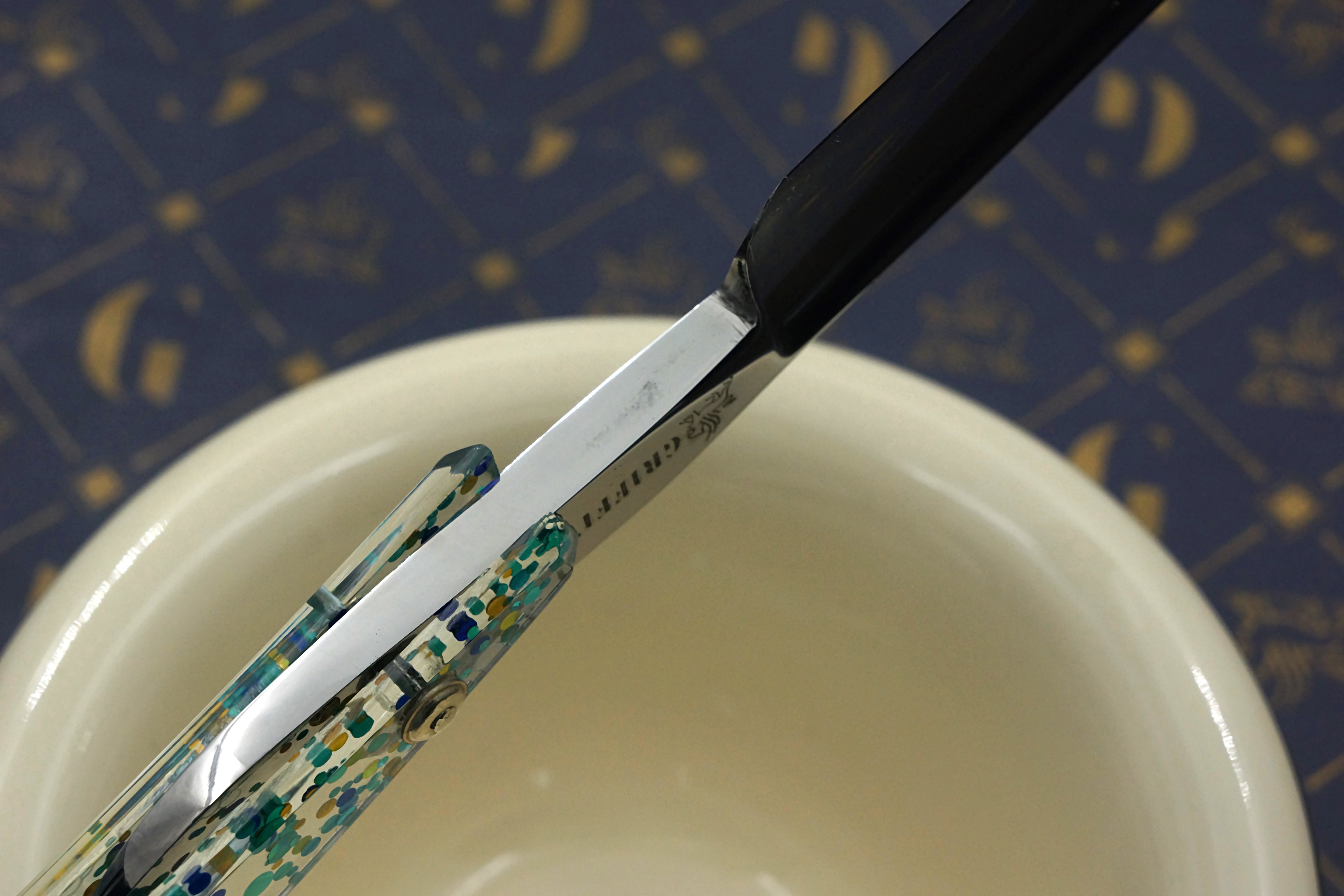Griffith 13/16 Silver Steel Full Hollow Blade - Teal Dots and Glitter Acrylic Scales Artisan Straight Razor - Shave Ready